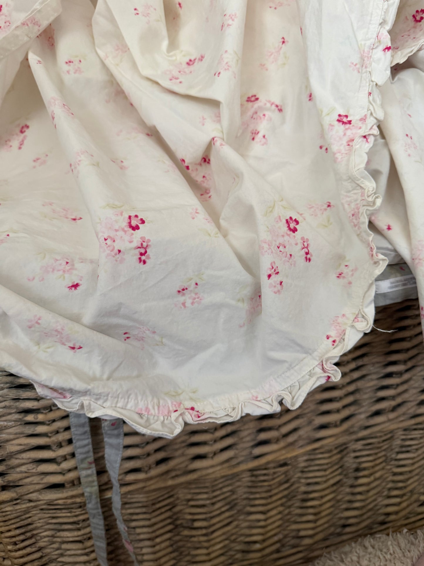 RASSC Rachel Ashwell Ditsy Floral Pink Cal King Sheet