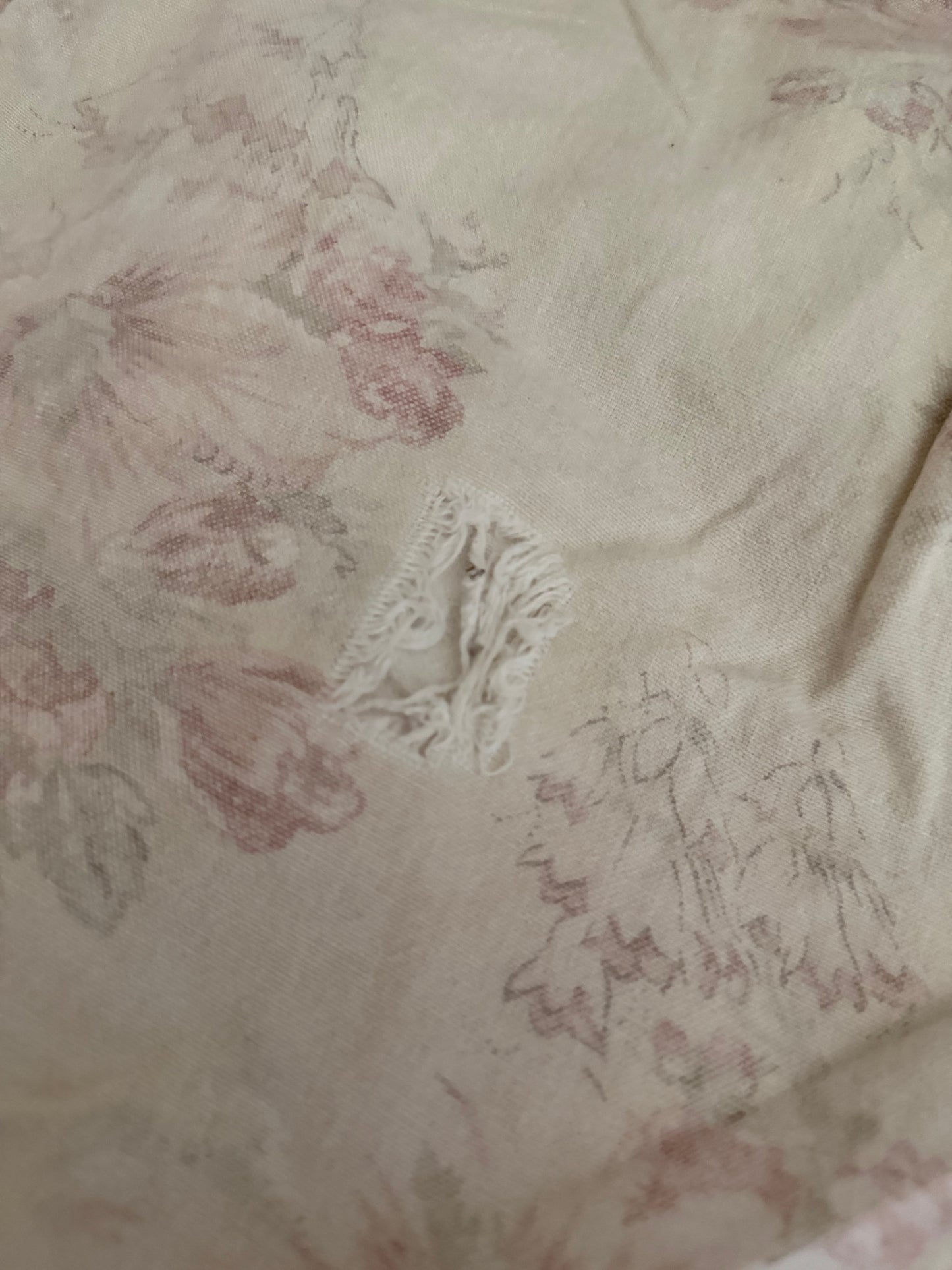 Collection RASSC Rachel Ashwell Floris Sofa Slipcover Cushions Shams
