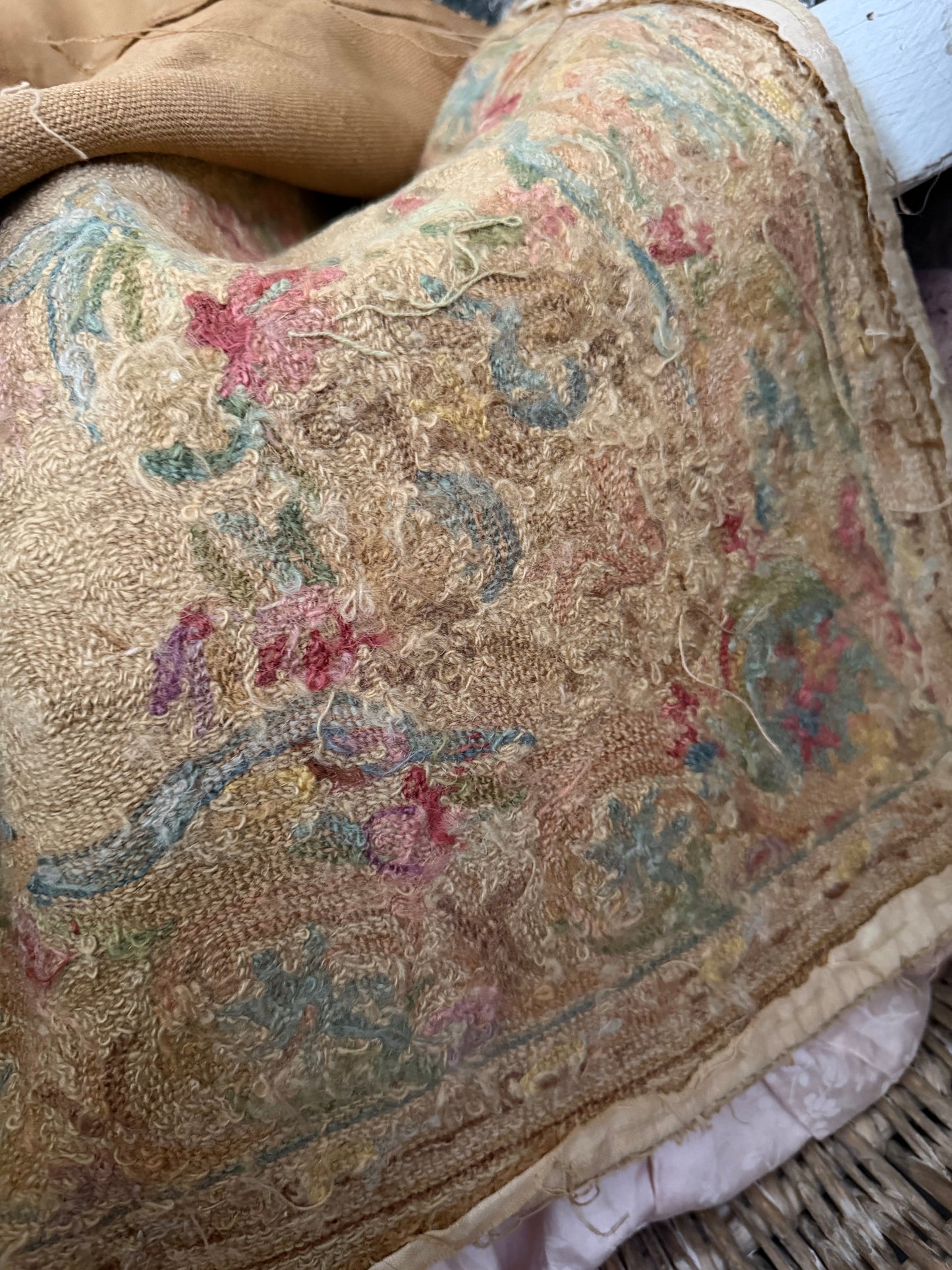 Antique Shabby Pastel Embroidered Floral Rug
