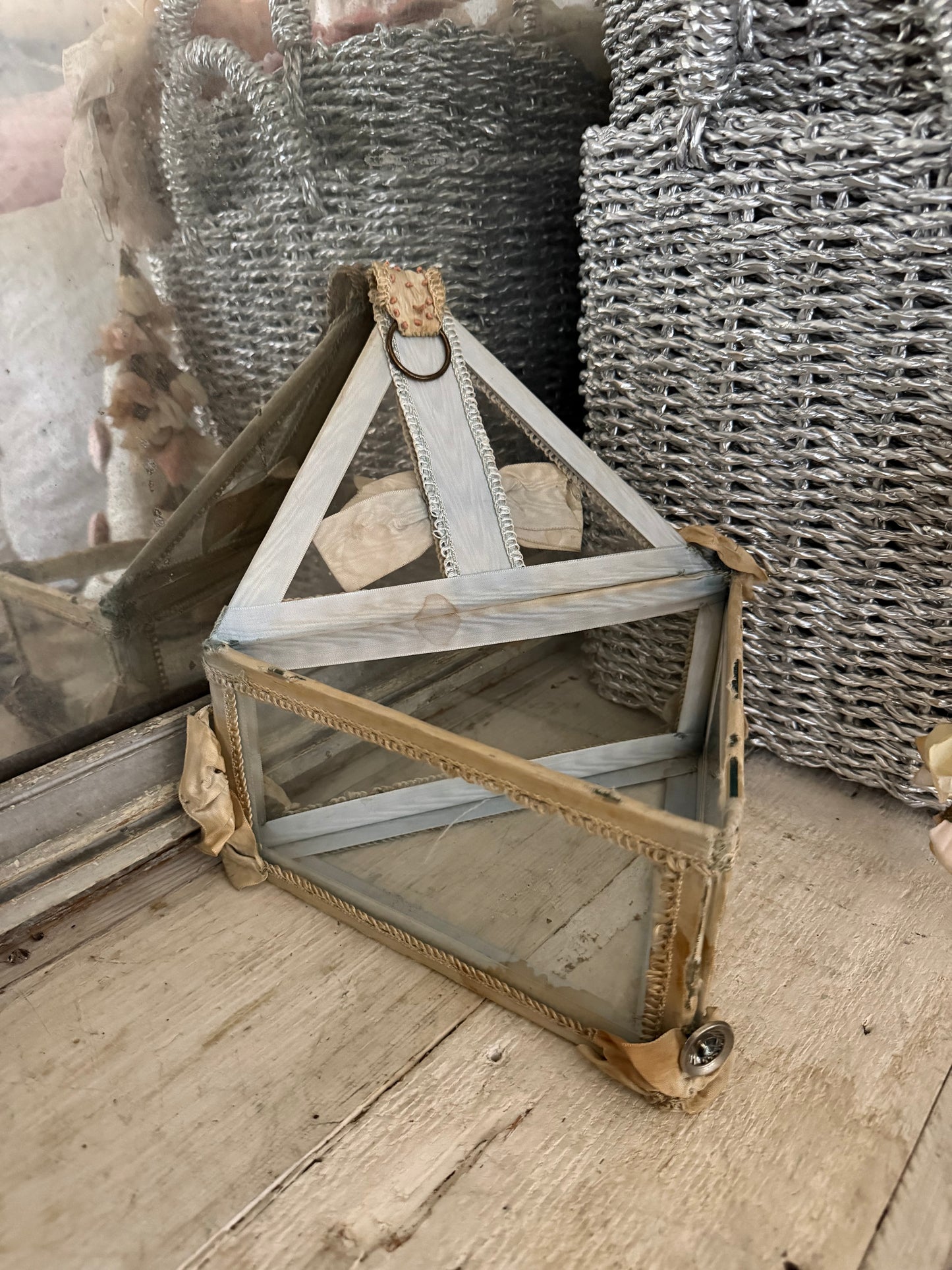 Antique Glass Ribbon Boudoir Box