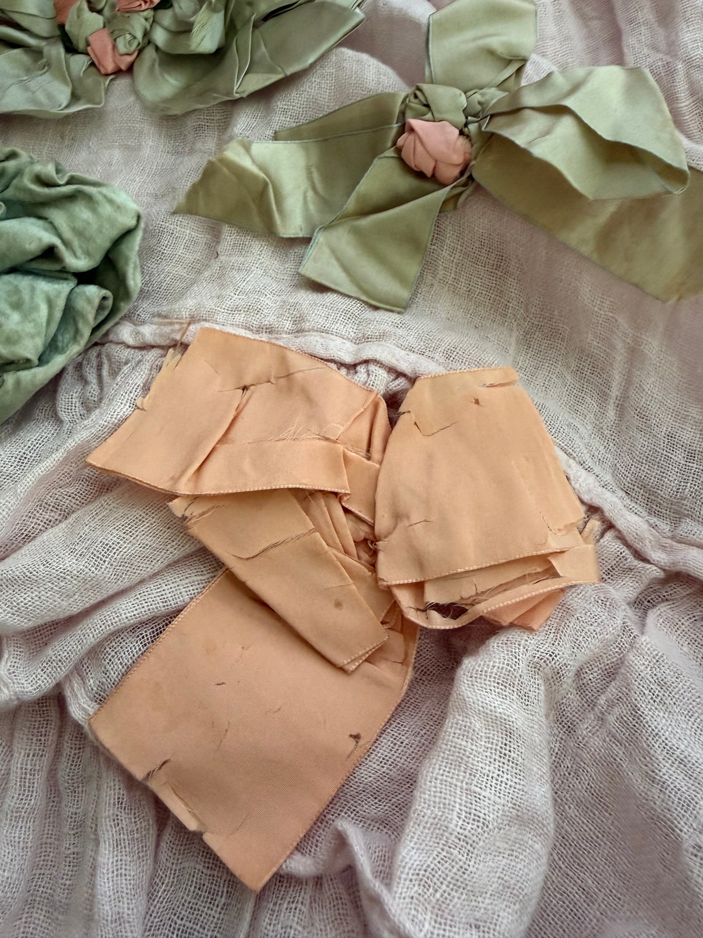 Collection Antique Pink Blue Silk Ribbonwork Bows