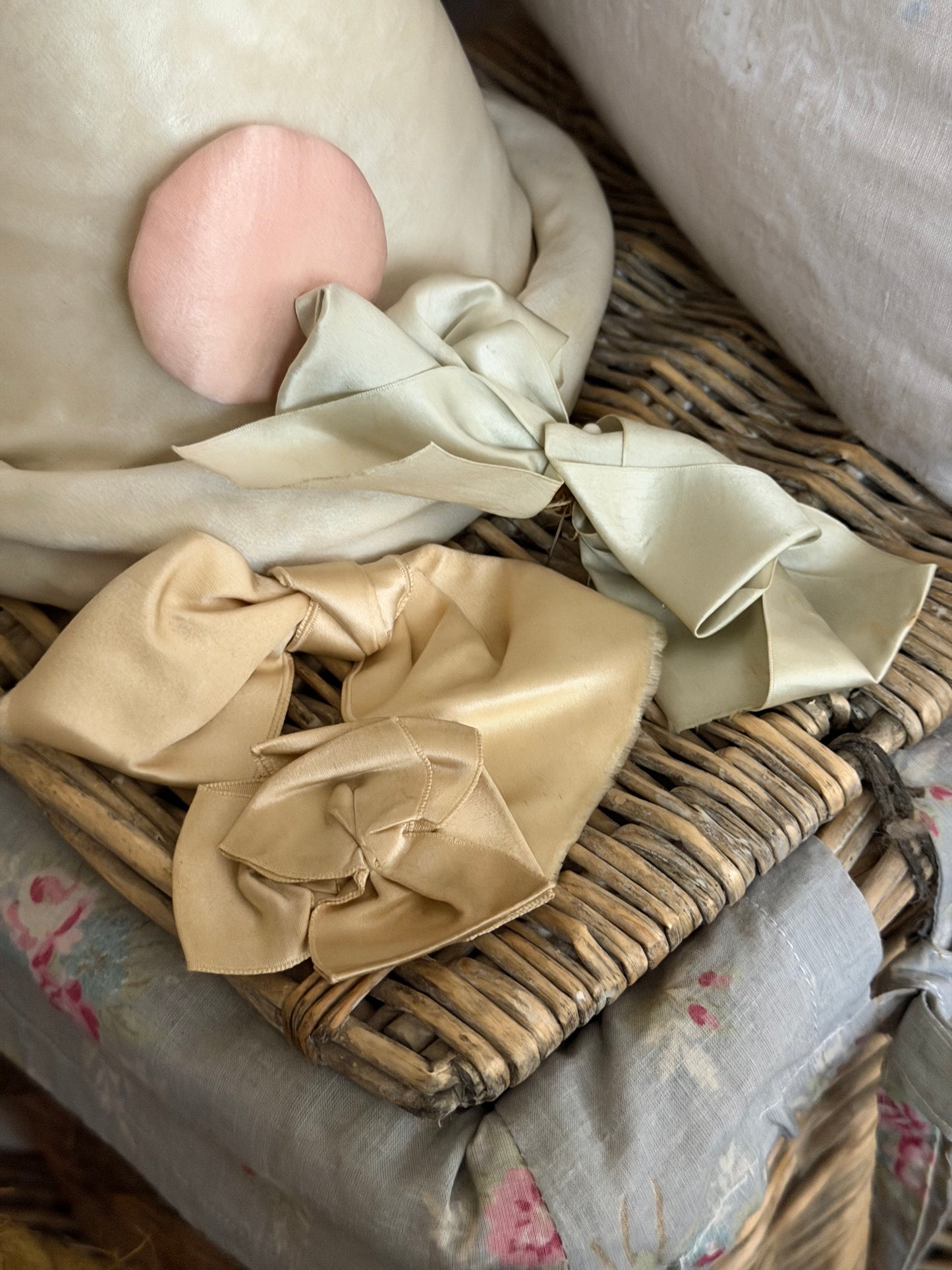 Antique Ivory Blue Silk Ribbon Bows