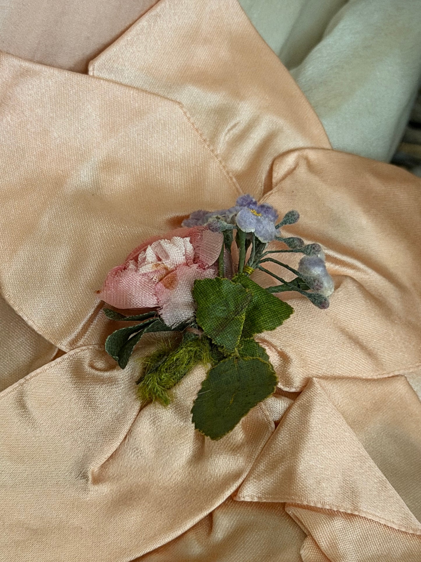 Antique Pink Millinery Silk Ribbon Bow Applique