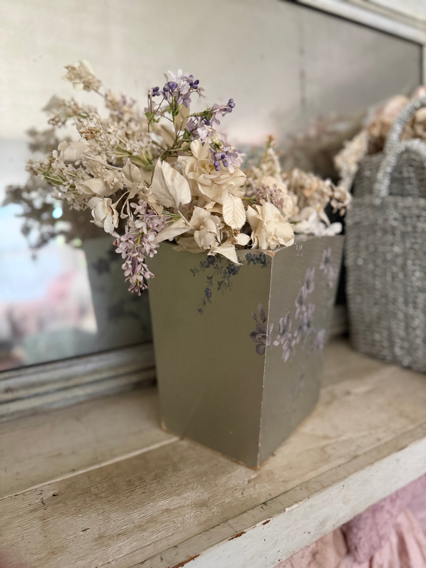 Vintage Sliver Lavender Painted Flower Bucket Bin