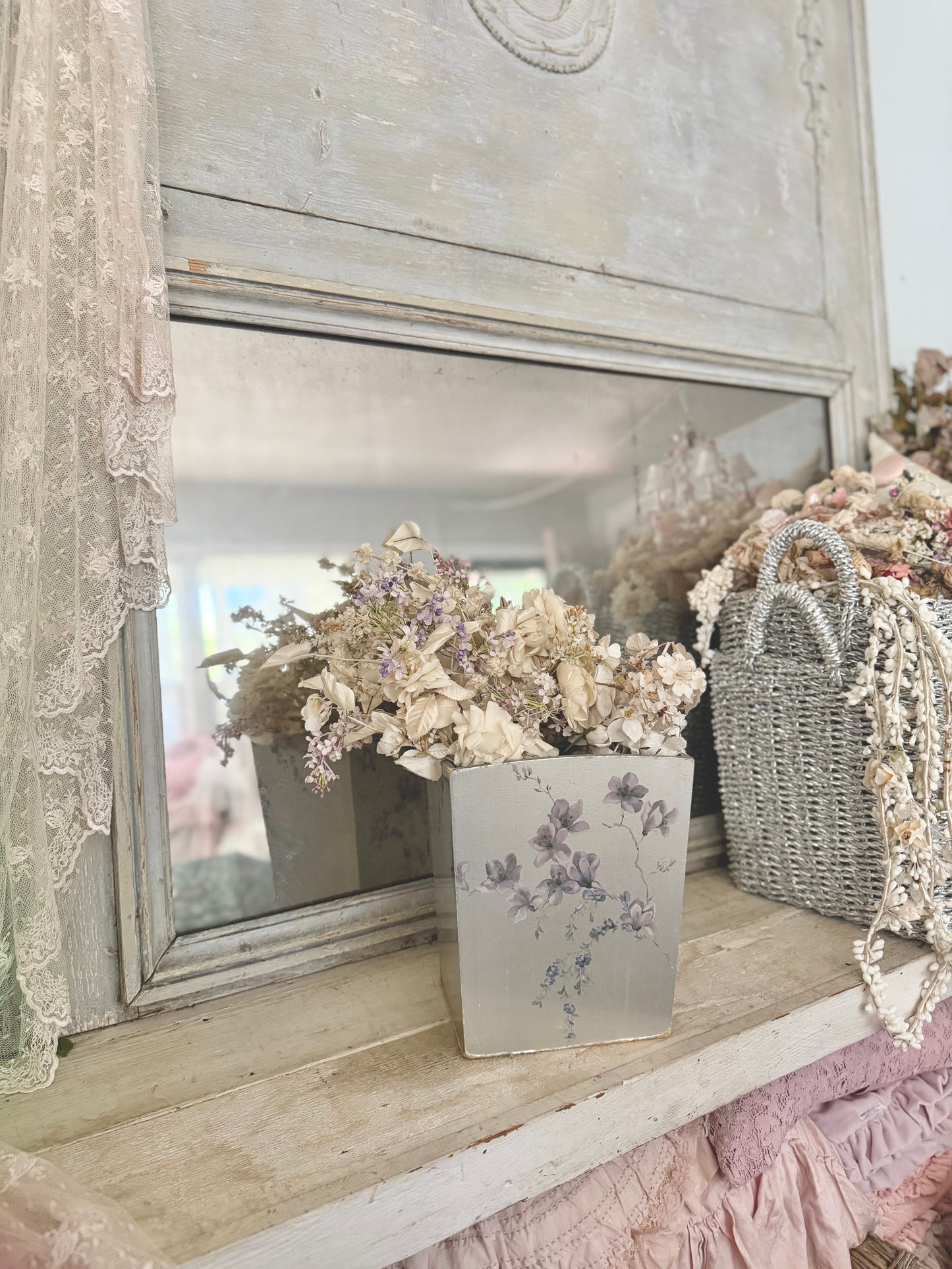 Vintage Sliver Lavender Painted Flower Bucket Bin