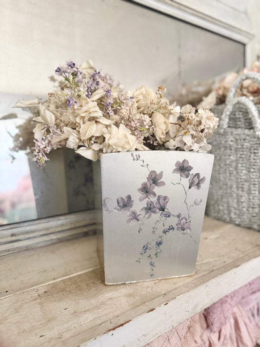 Vintage Sliver Lavender Painted Flower Bucket Bin
