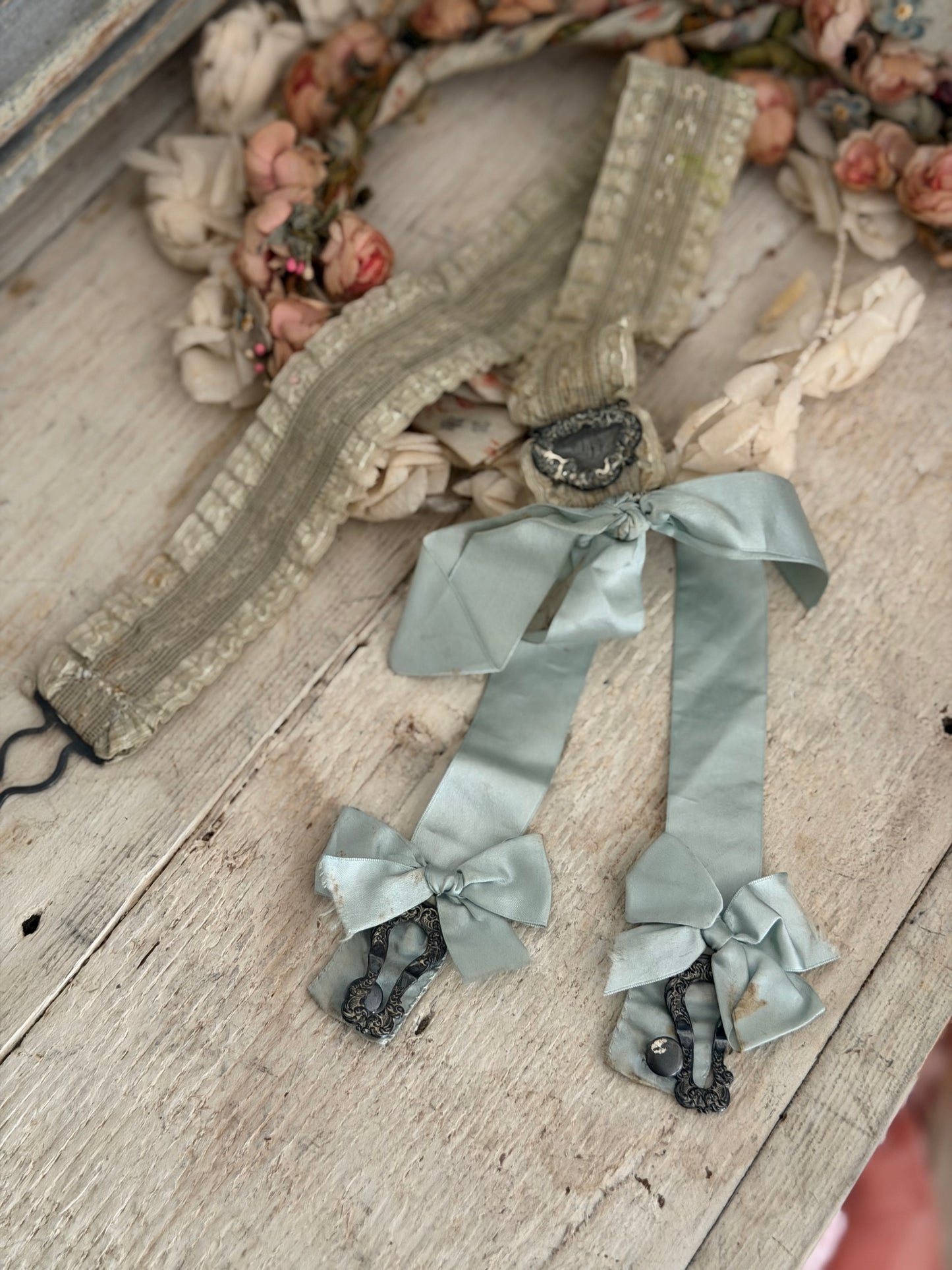 Antique Silk Ribbon Bows Monogram Letter "D" Garter