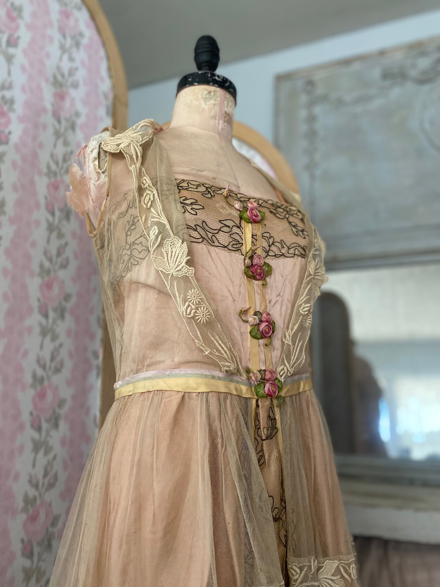 c1920 Antique French Ribbonwork dress