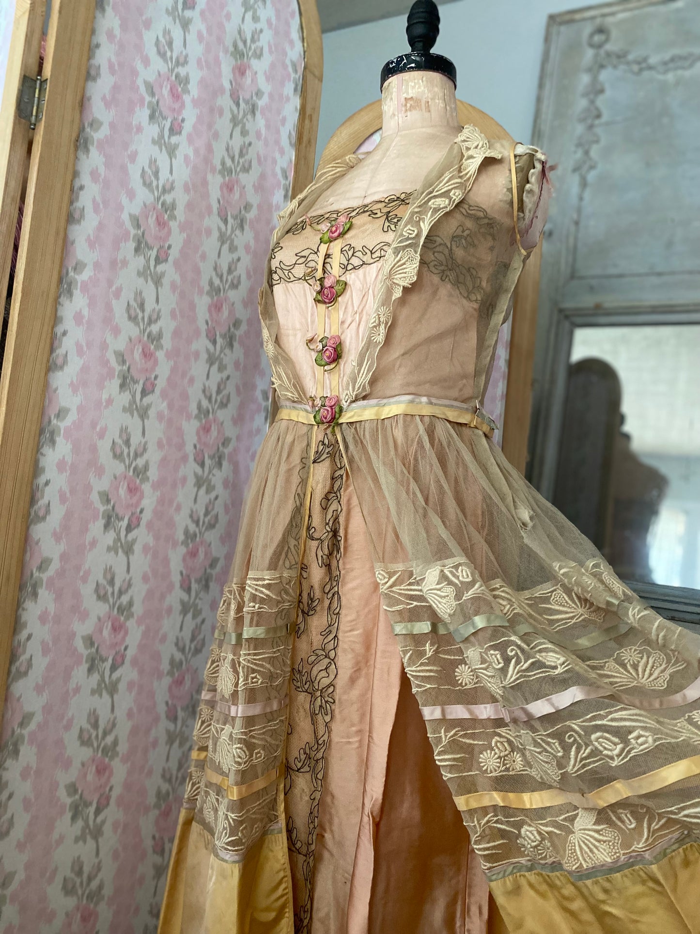 c1920 Antique French Ribbonwork dress