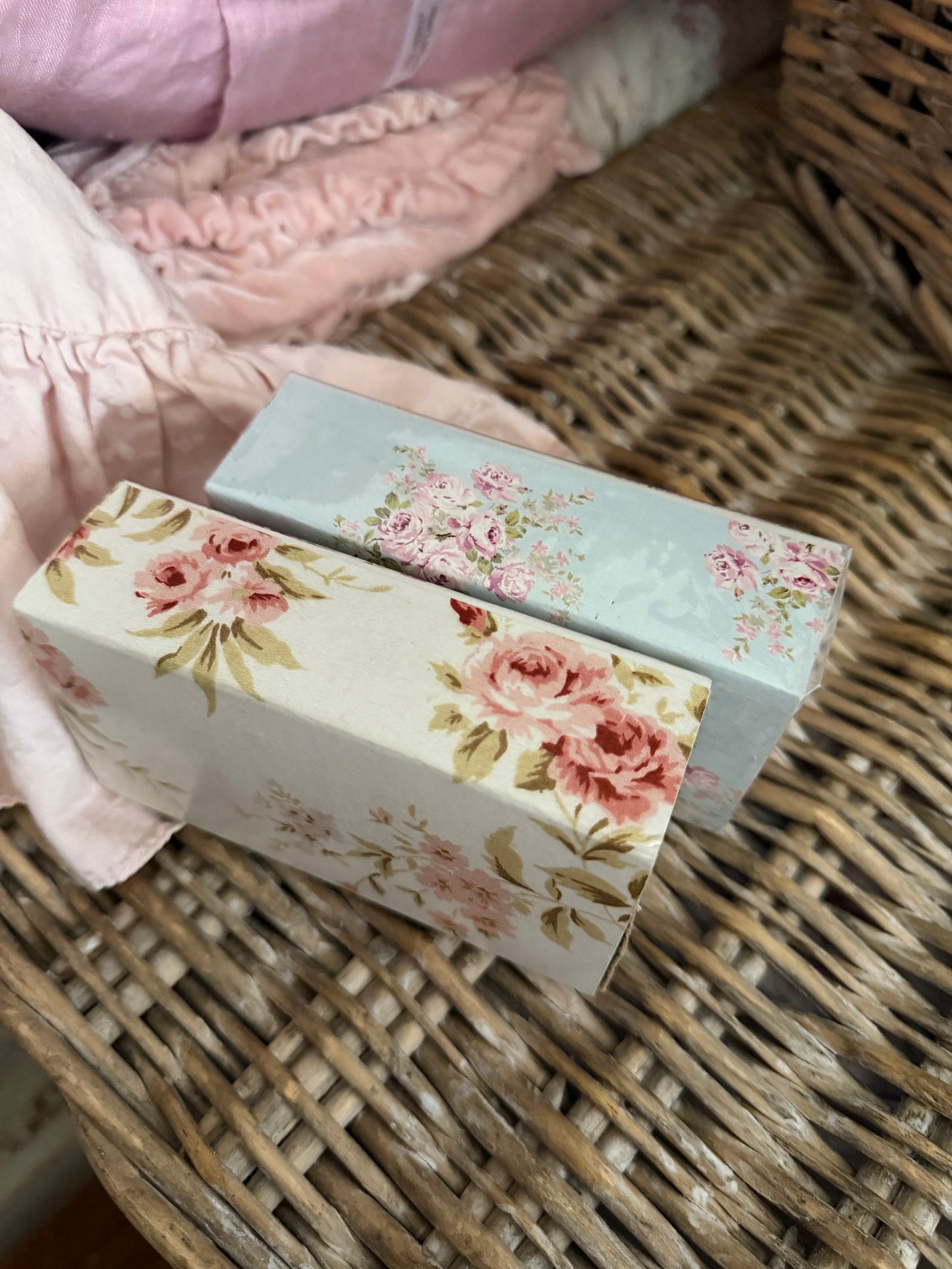 RARE Rachel Ashwell Shabby Chic Matchbox