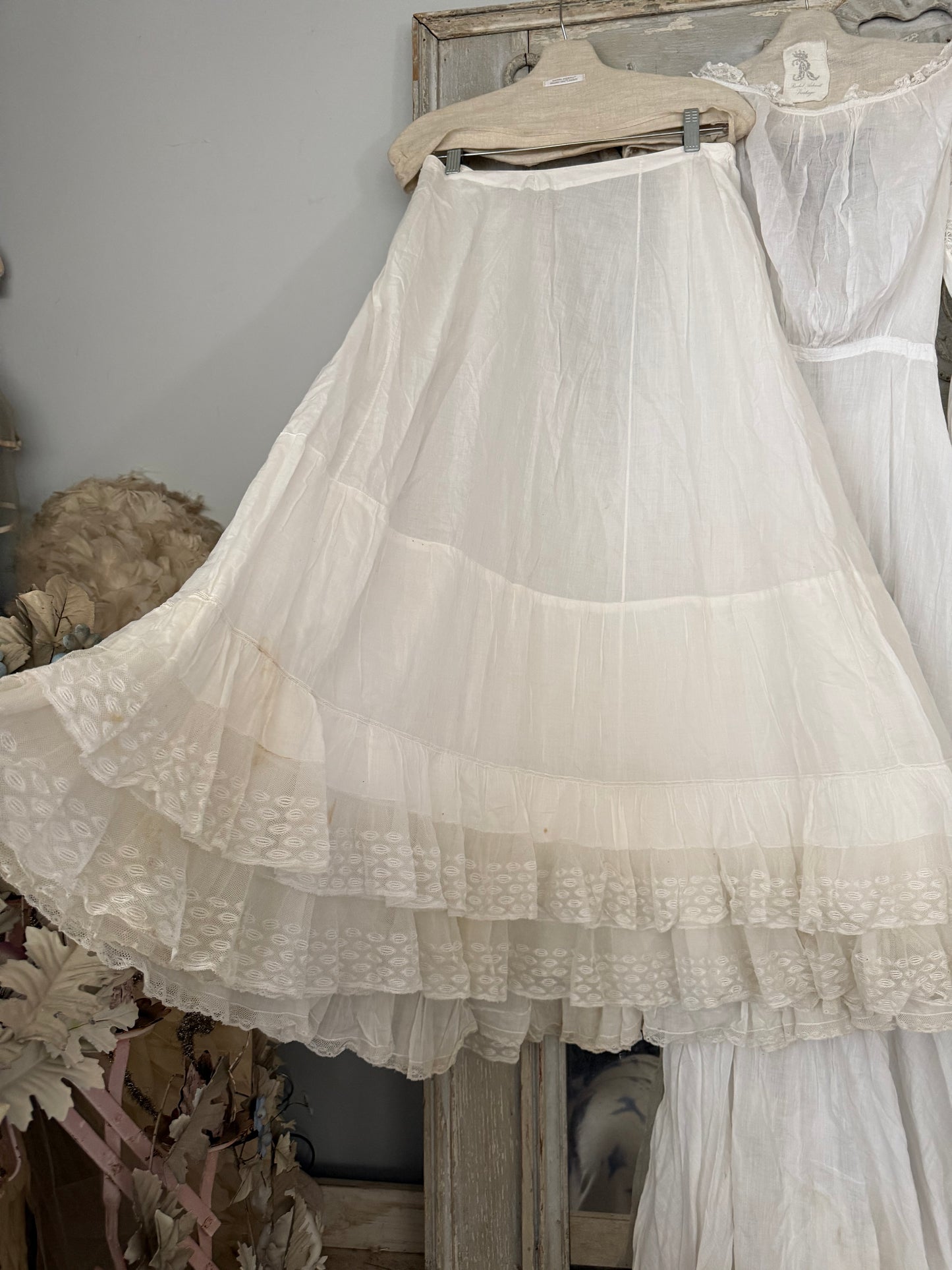 Collection Antique Victorian Whites Lace Nightgown Slip Pantalons