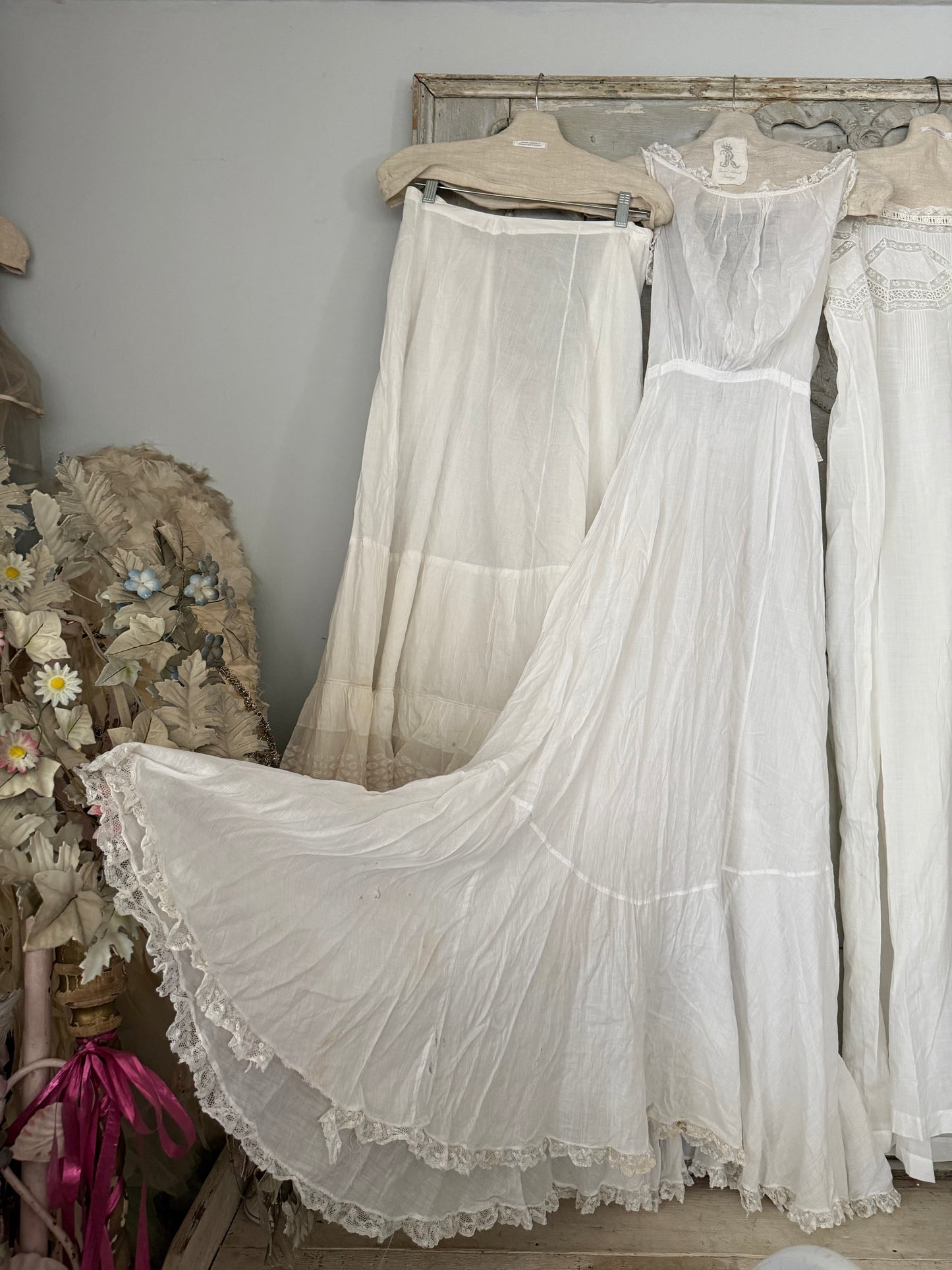 Collection Antique Victorian Whites Lace Nightgown Slip Pantalons