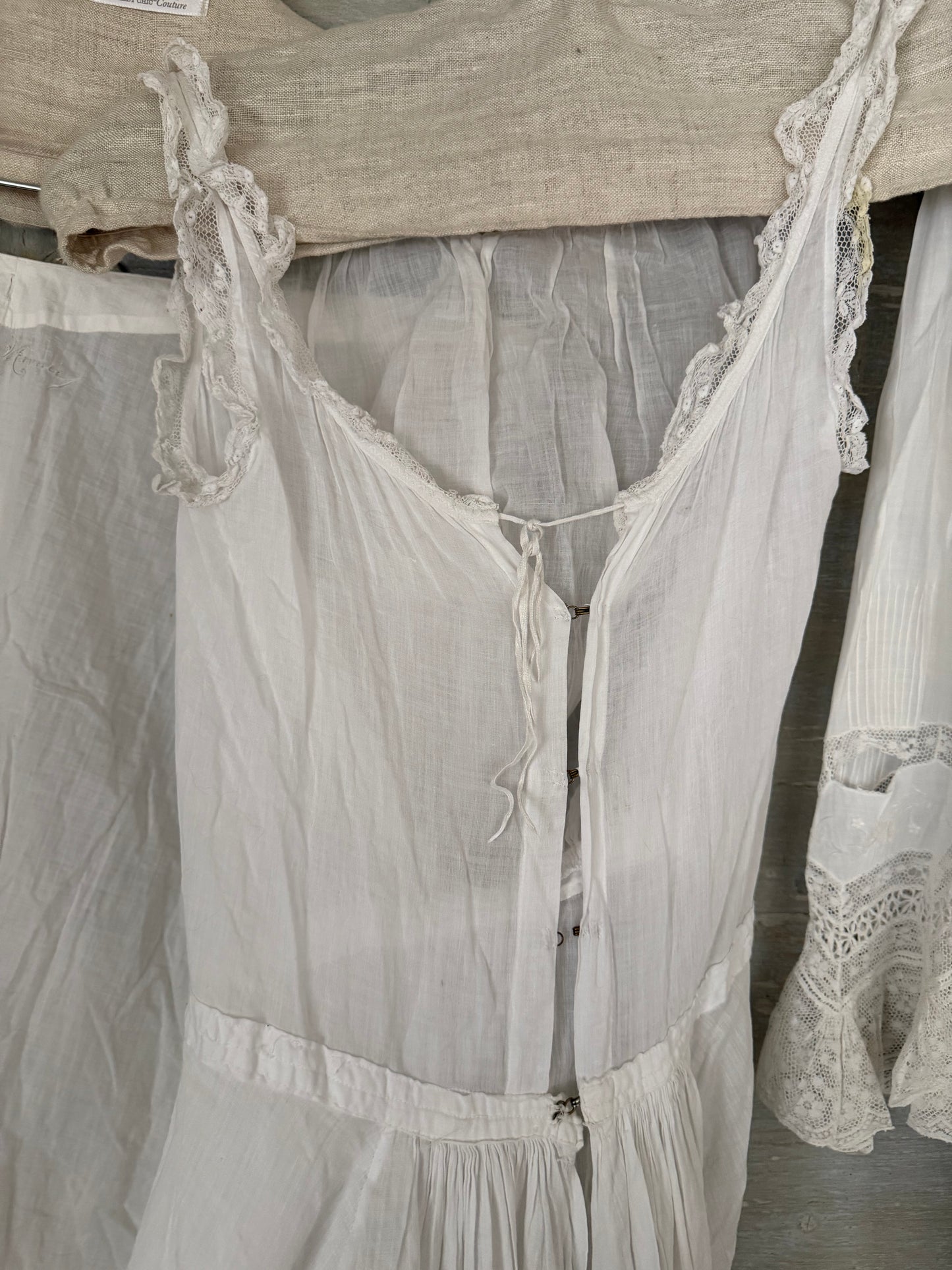 Collection Antique Victorian Whites Lace Nightgown Slip Pantalons