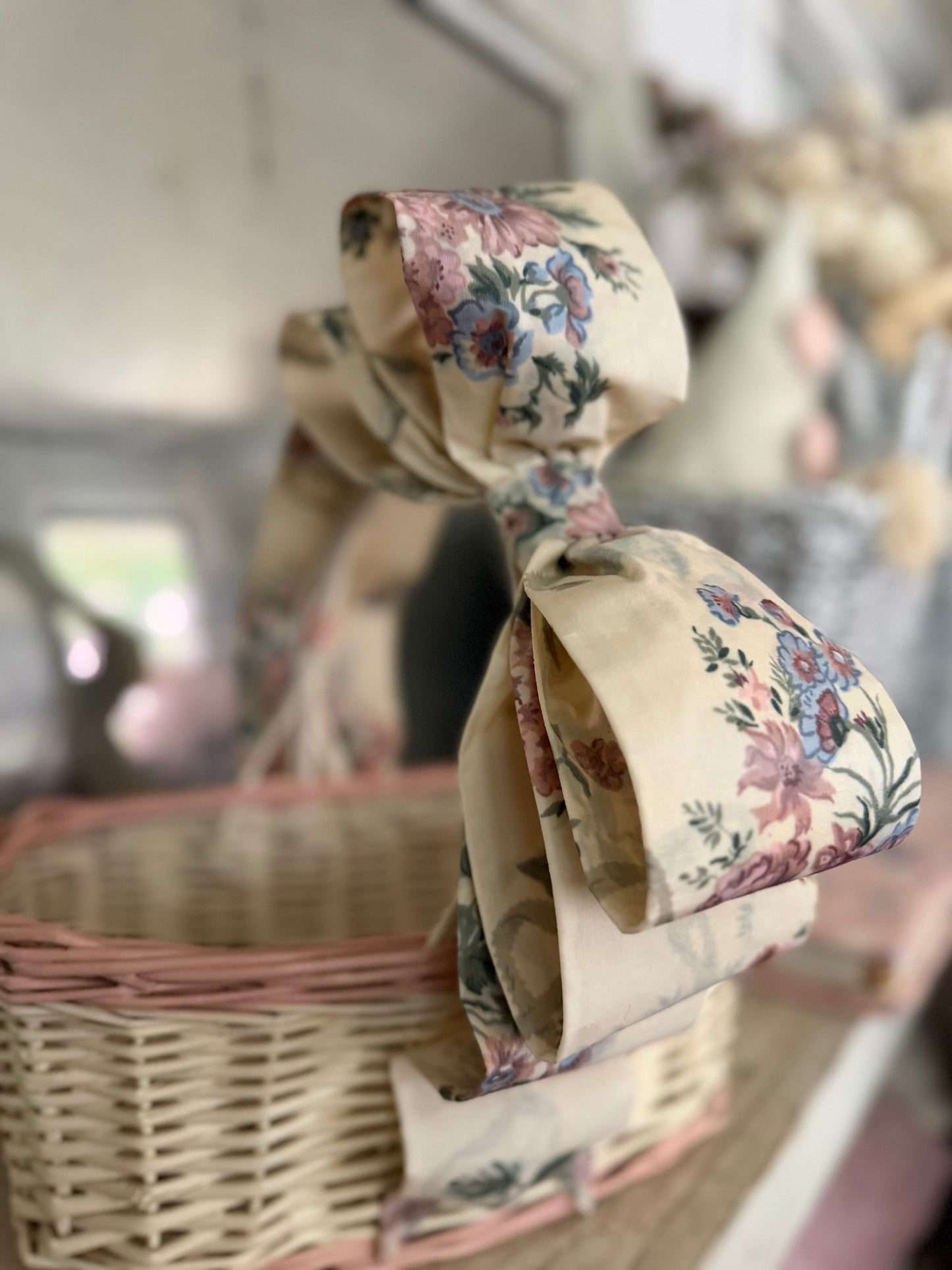 Vintage Pink White Basket With XL Bow