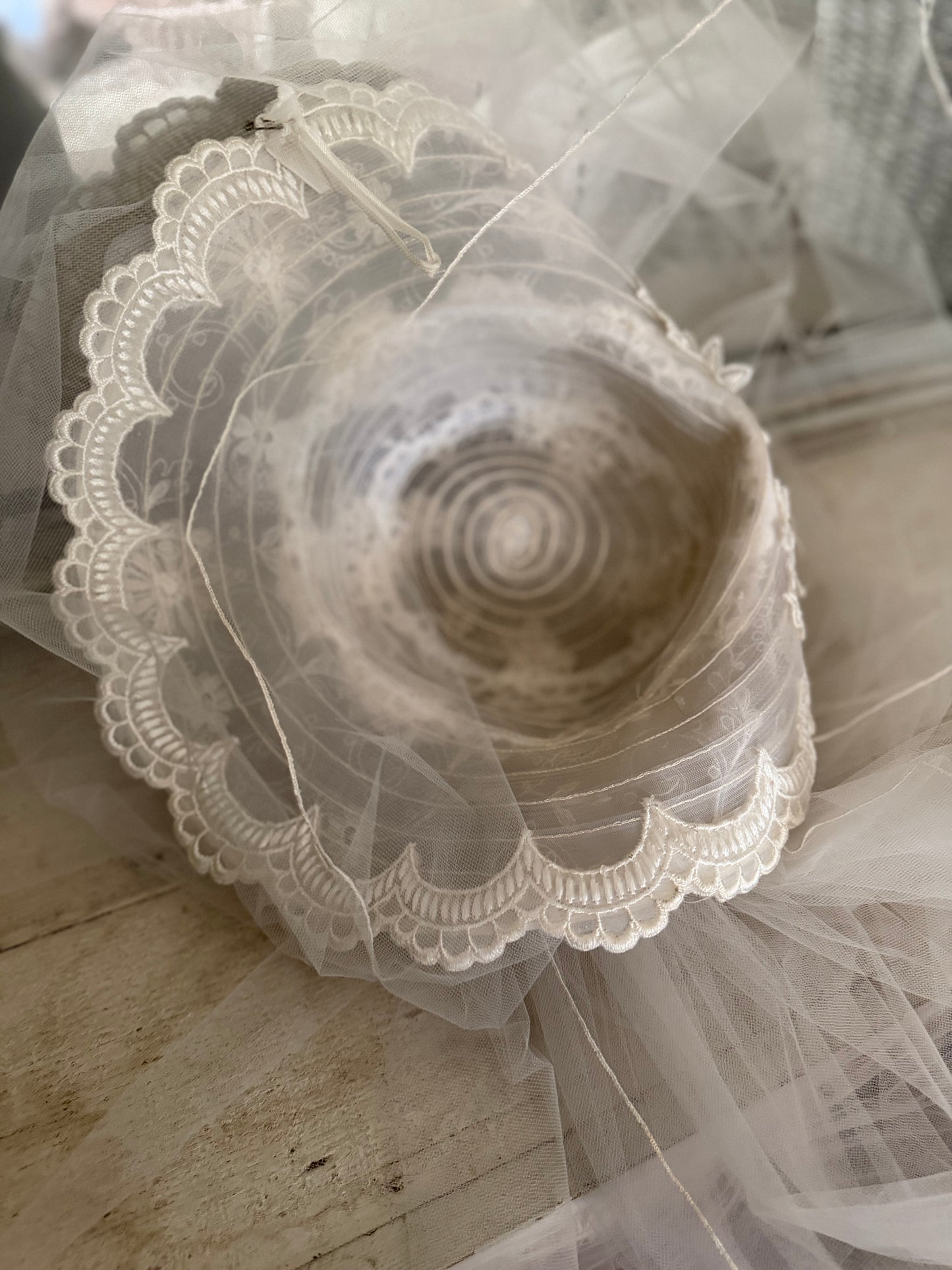 Vintage White Tulle Lace Hat Wedding Veil