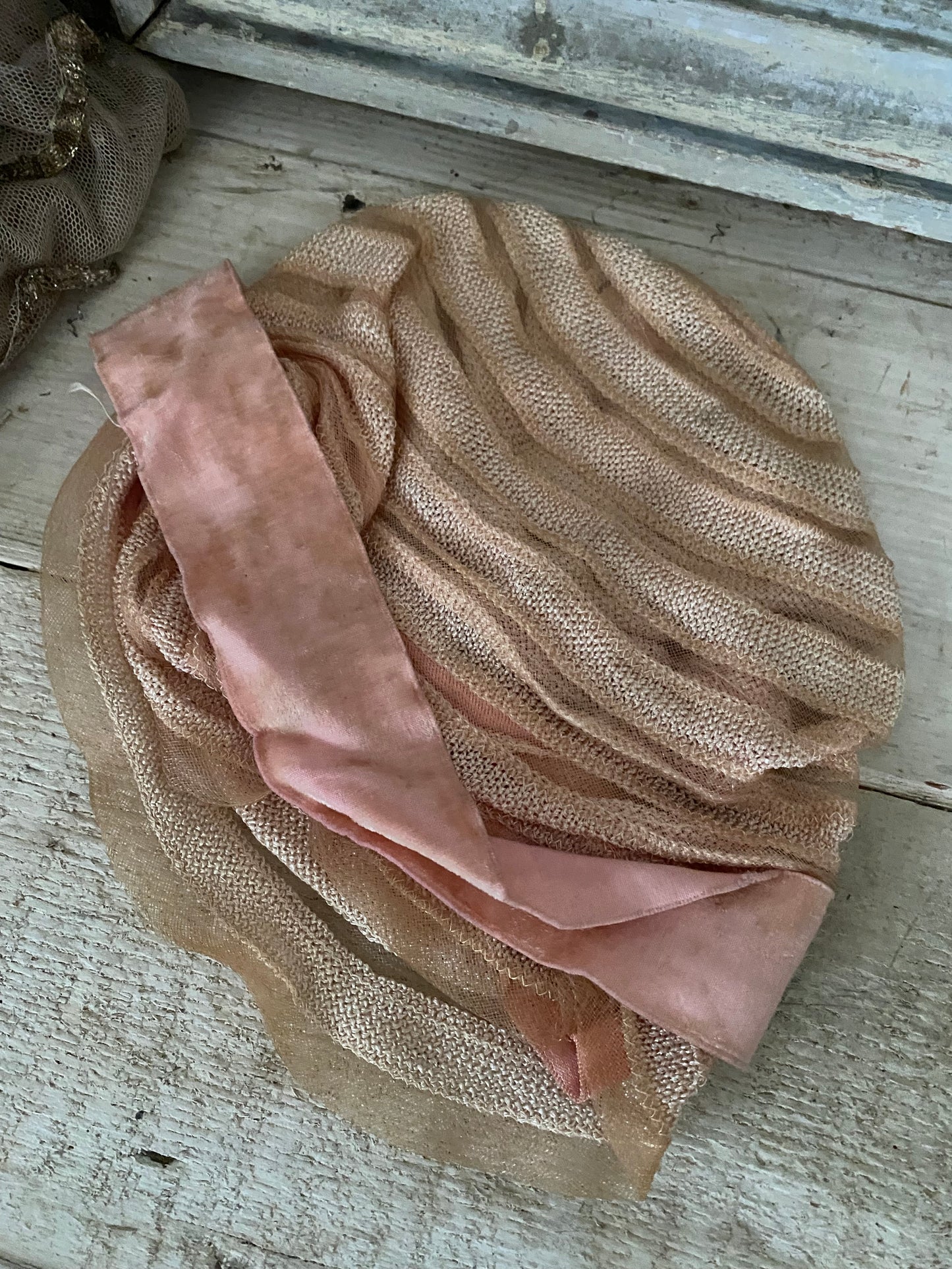 Antique 1920s Pink Flapper Cloche Hat