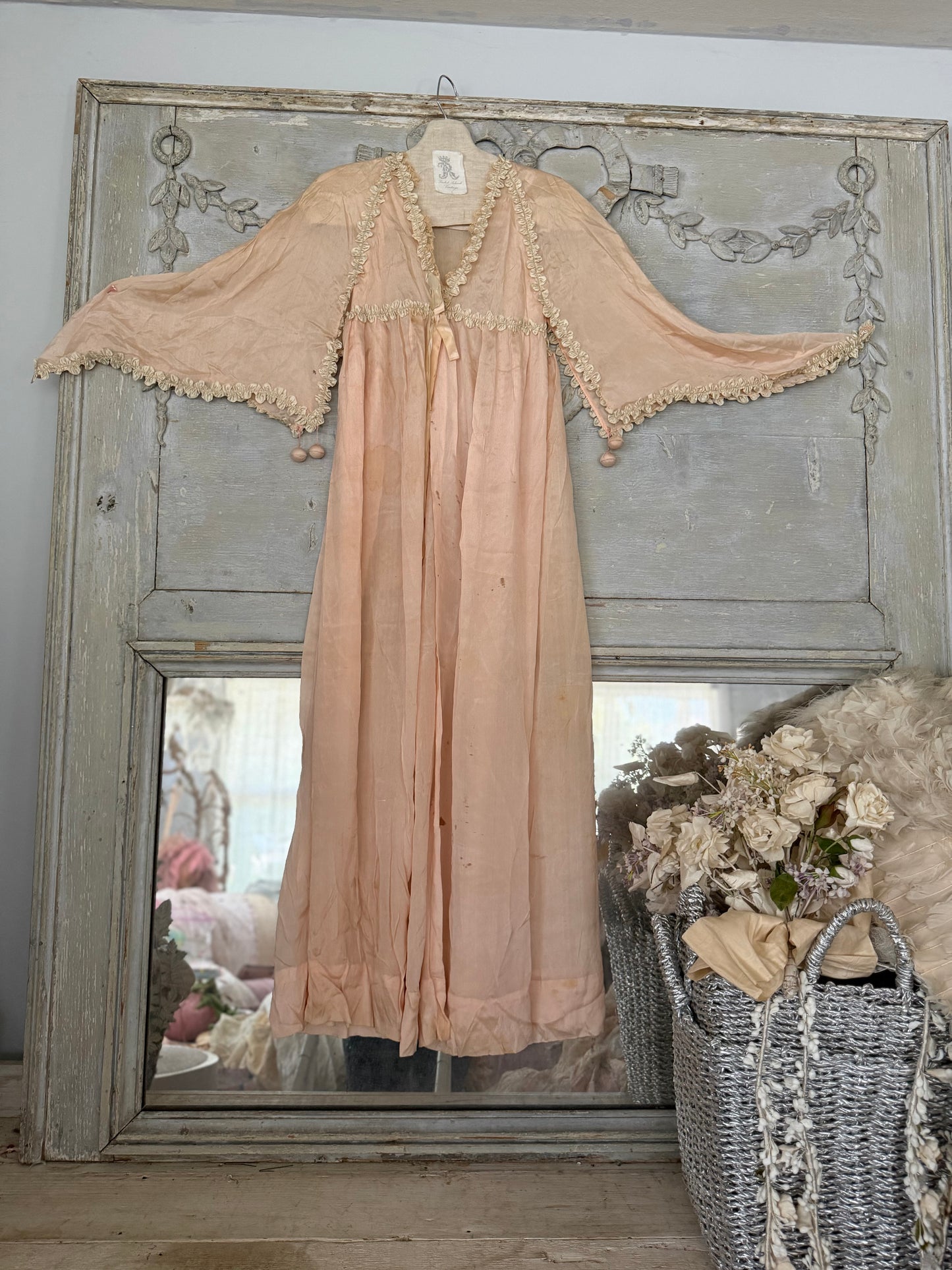Antique 1920's Pink Silk Ruched Ribbonwork Lace Nightgown Robe