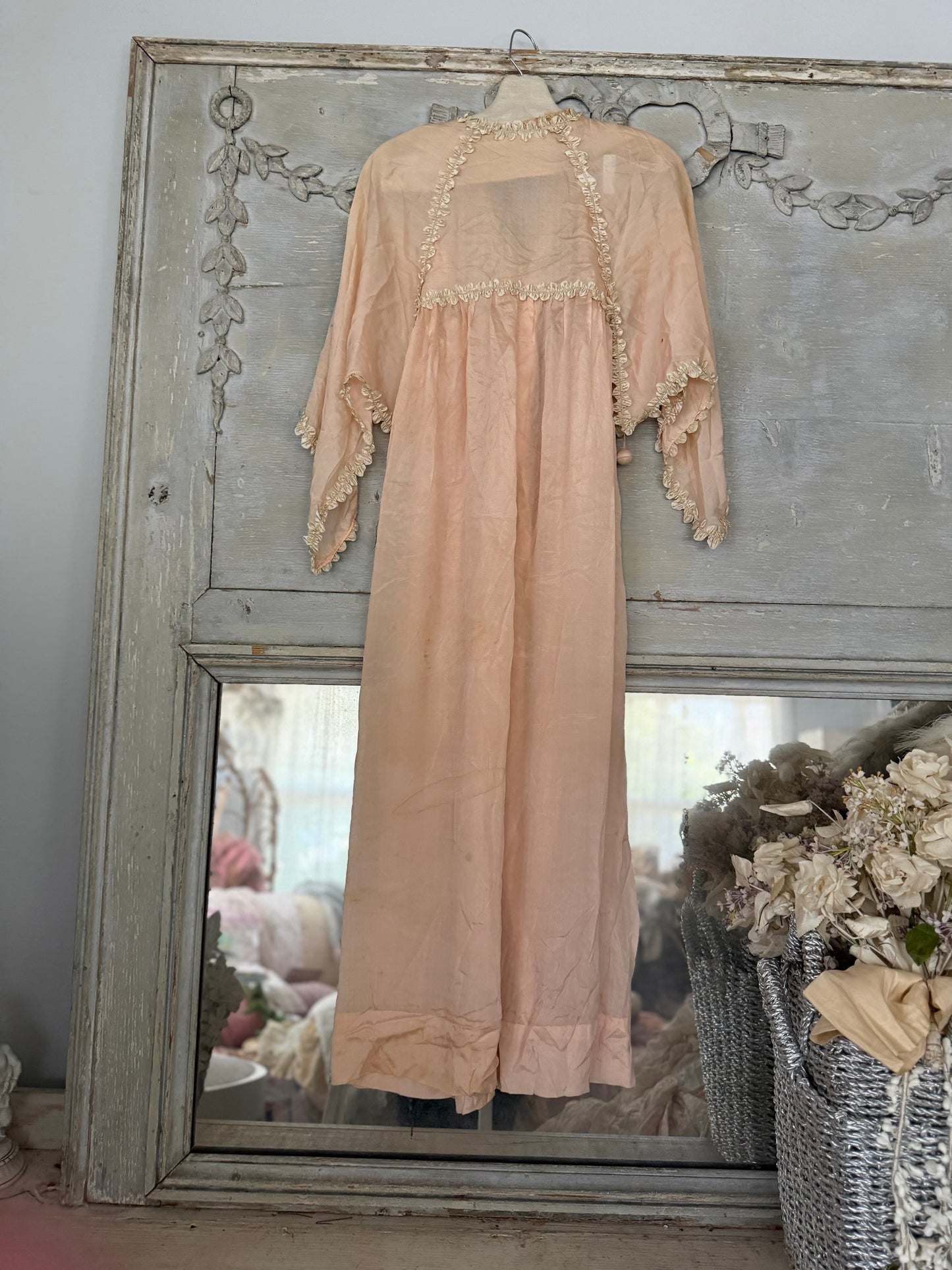 Antique 1920's Pink Silk Ruched Ribbonwork Lace Nightgown Robe