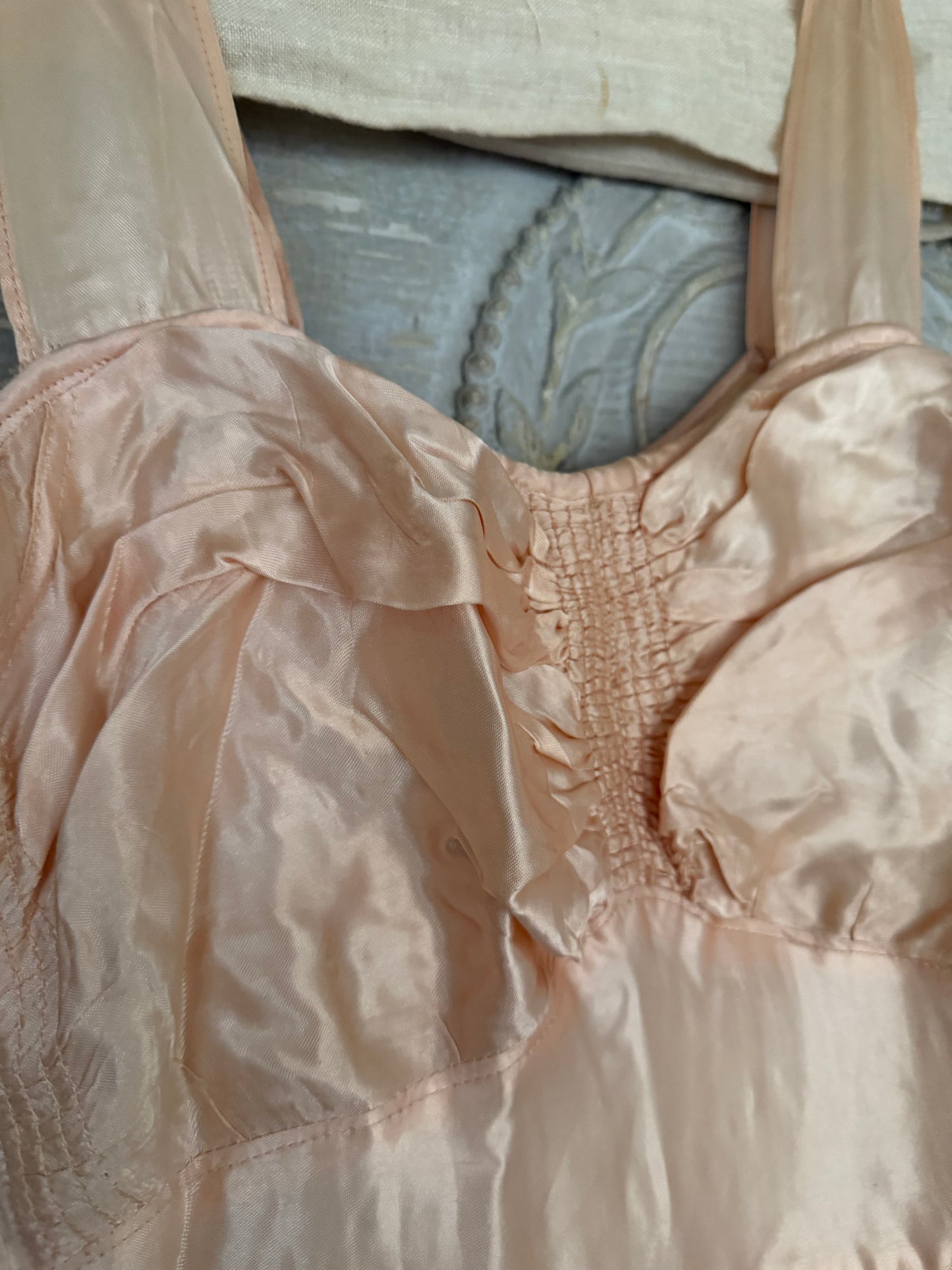 Antique Ballet Pink Satin Ruched Sweetheart Dress