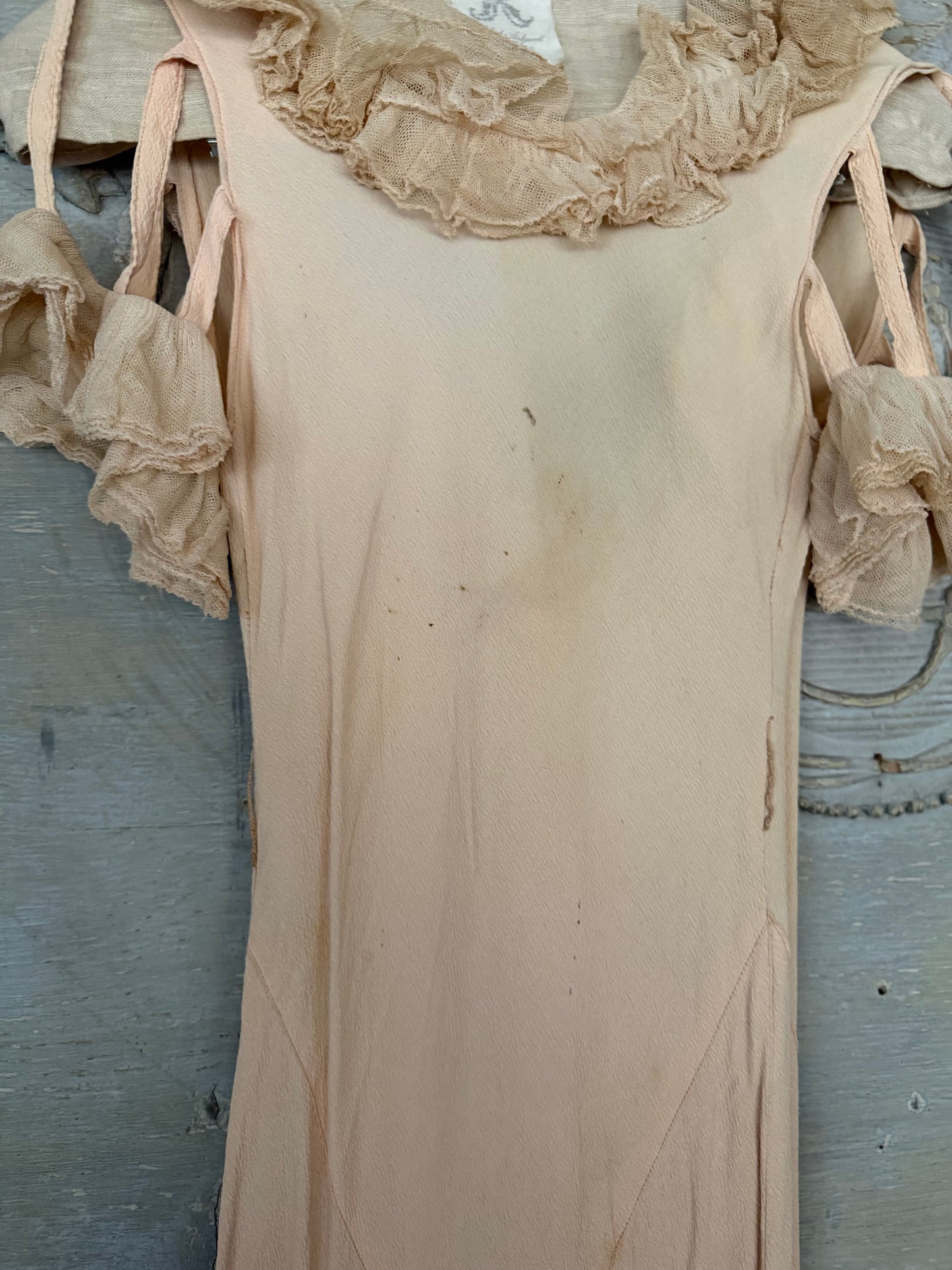 Antique Pink Silk Crepe Ruffled Lace Bias Cut Style Dress