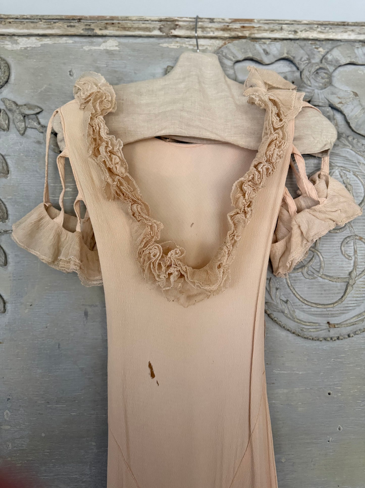 Antique Pink Silk Crepe Ruffled Lace Bias Cut Style Dress