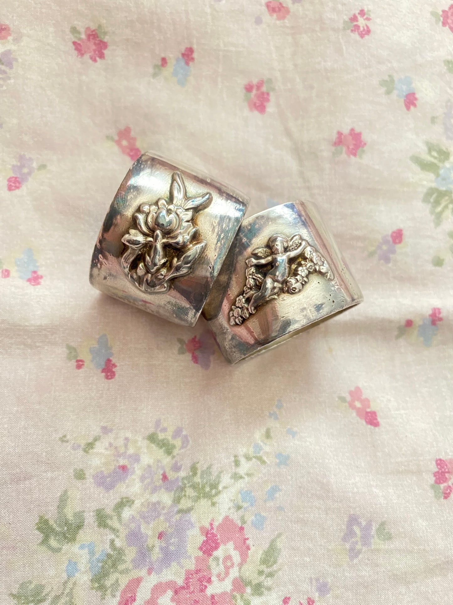 Pair Antique Sterling Silver Napkin Rings Cherub