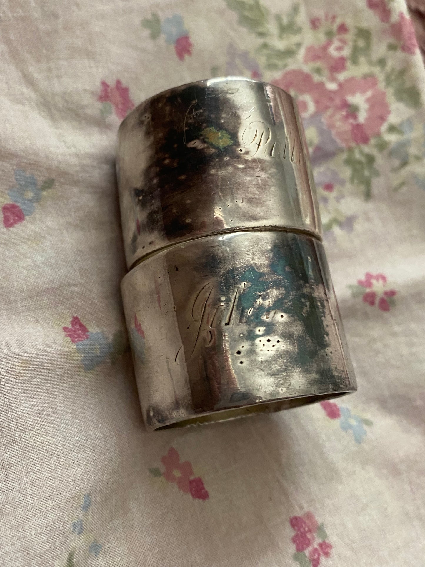 Pair Antique Sterling Silver Napkin Rings Cherub