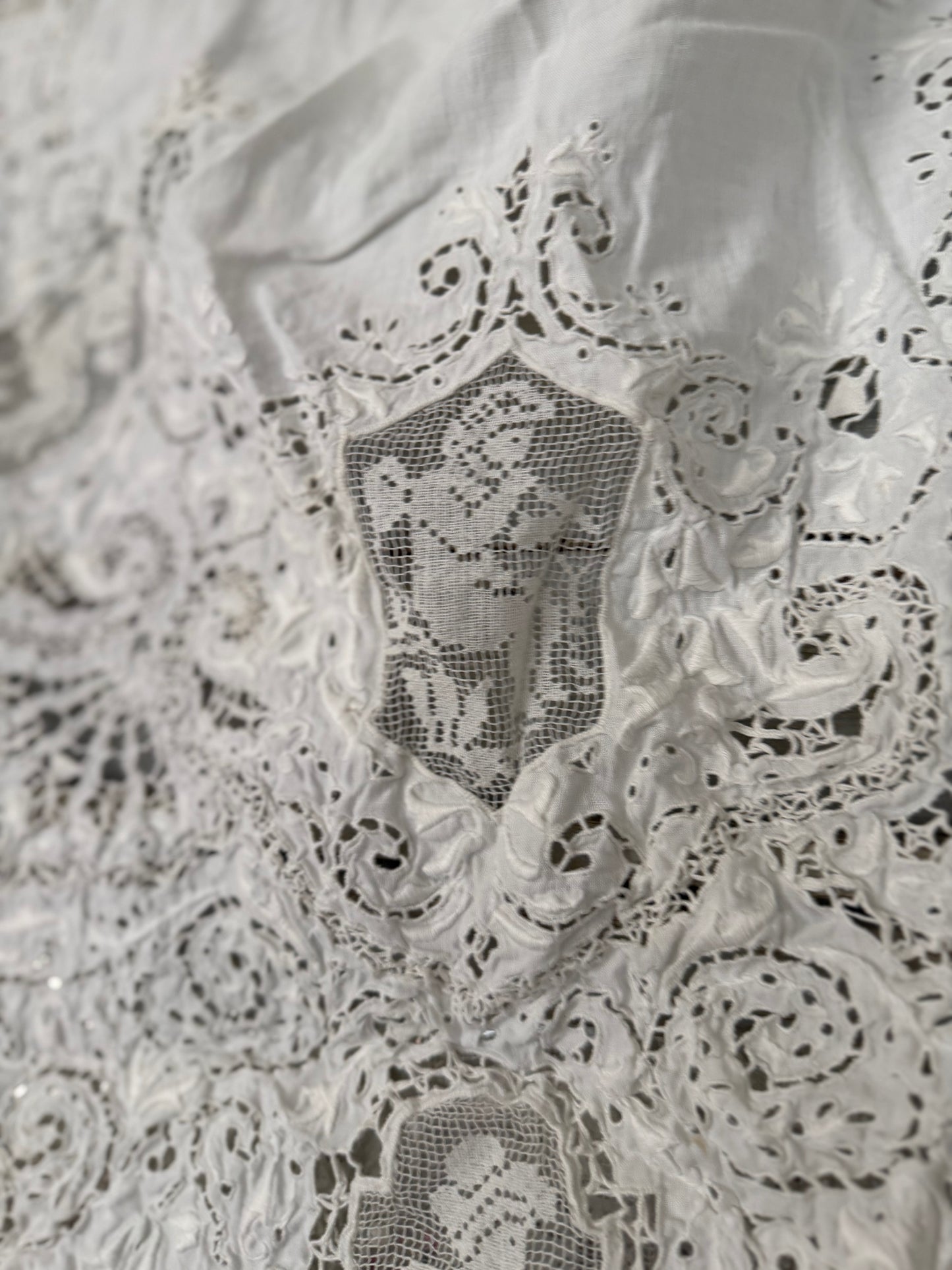 Incredible Antique Cherub Lace Round Tablecloth
