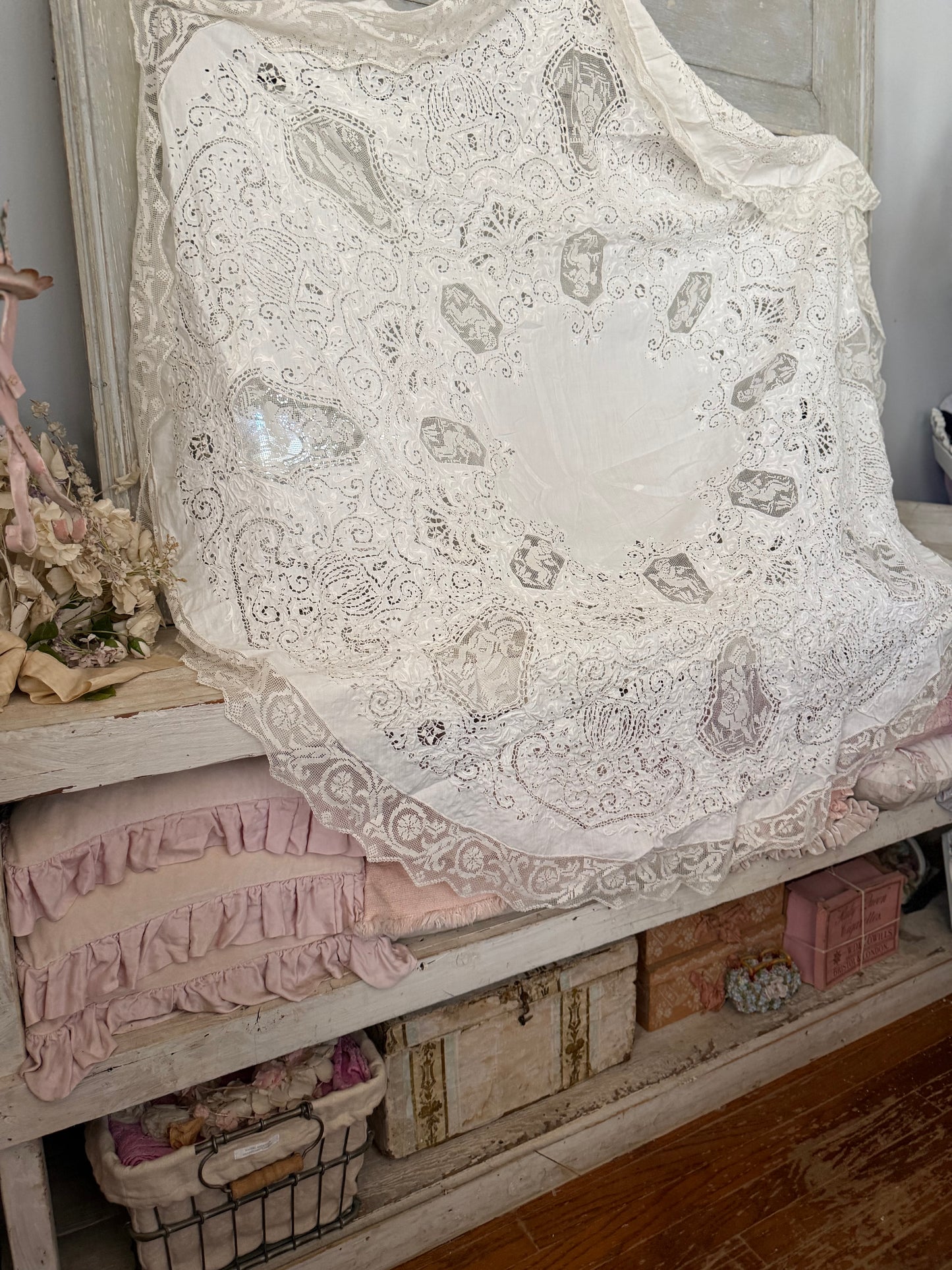 Incredible Antique Cherub Lace Round Tablecloth
