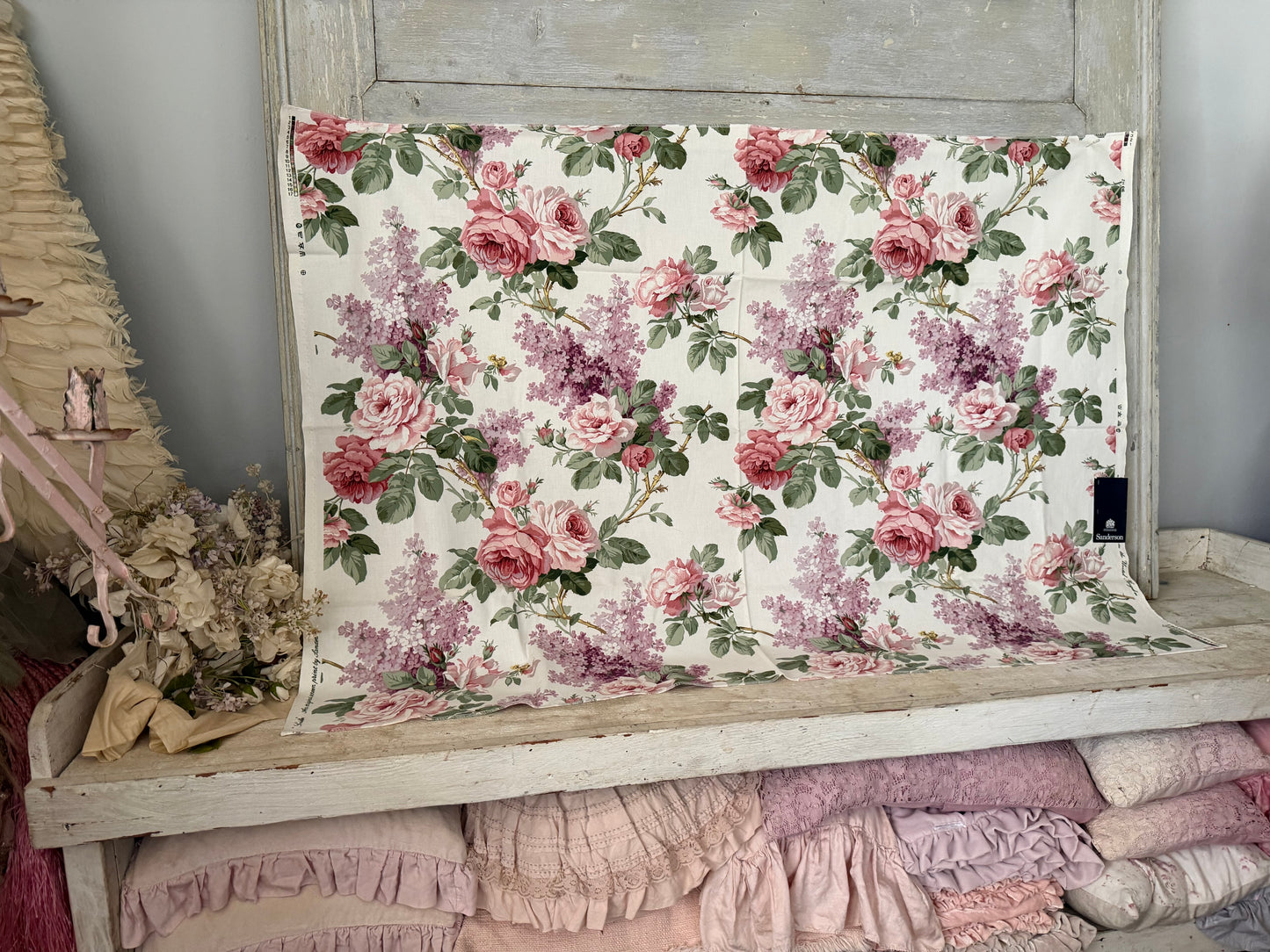 Sanderson Luxury Fabric Sorilla Pink Roses Lilacs Shabby Chic