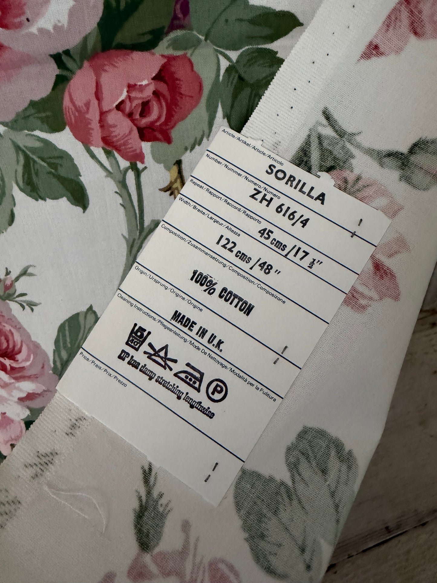 Sanderson Luxury Fabric Sorilla Pink Roses Lilacs Shabby Chic