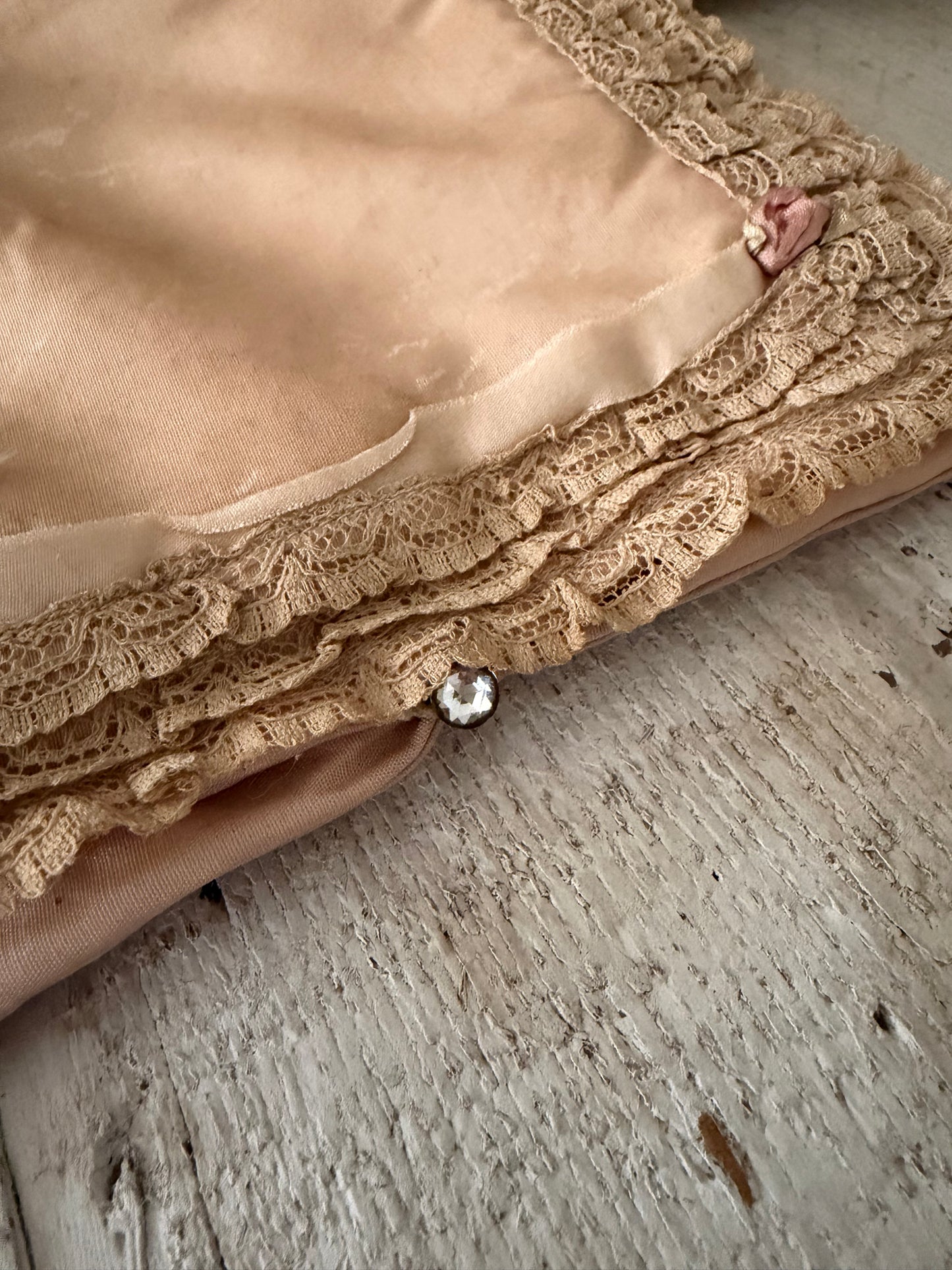 Antique Ribbonwork Lace Pouch Holder