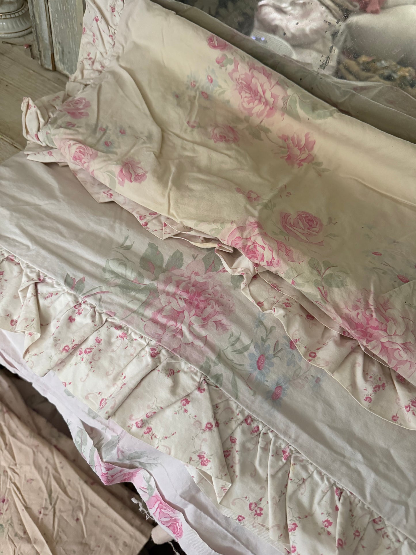 Collection Rachel Ashwell Simply Shabby Chic Craft Fabrics