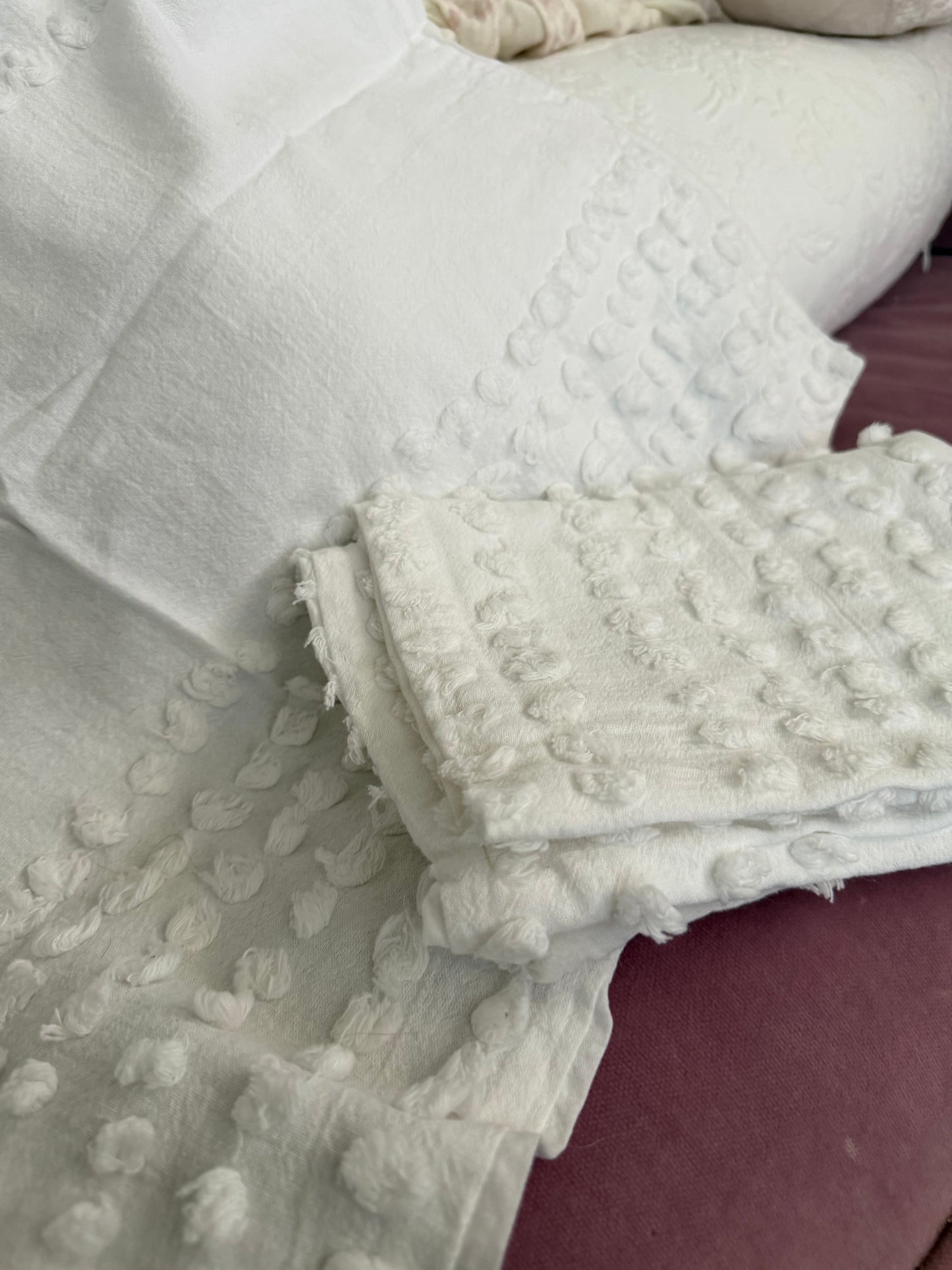 Pair Rachel Ashwell Pillowcases