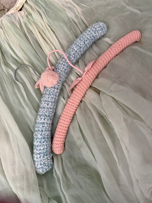 Collection Vintage Hangers