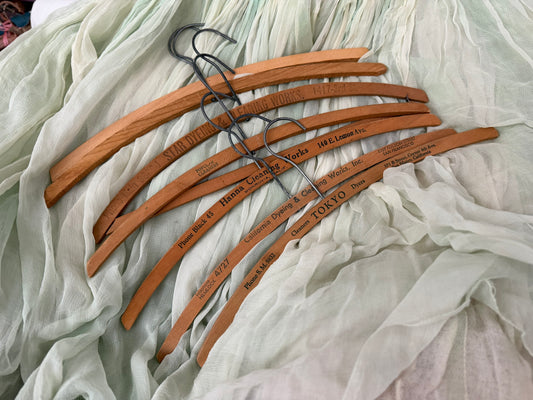 Collection Vintage Hangers