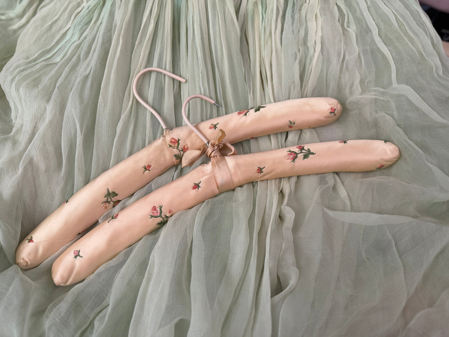 Collection Vintage Hangers