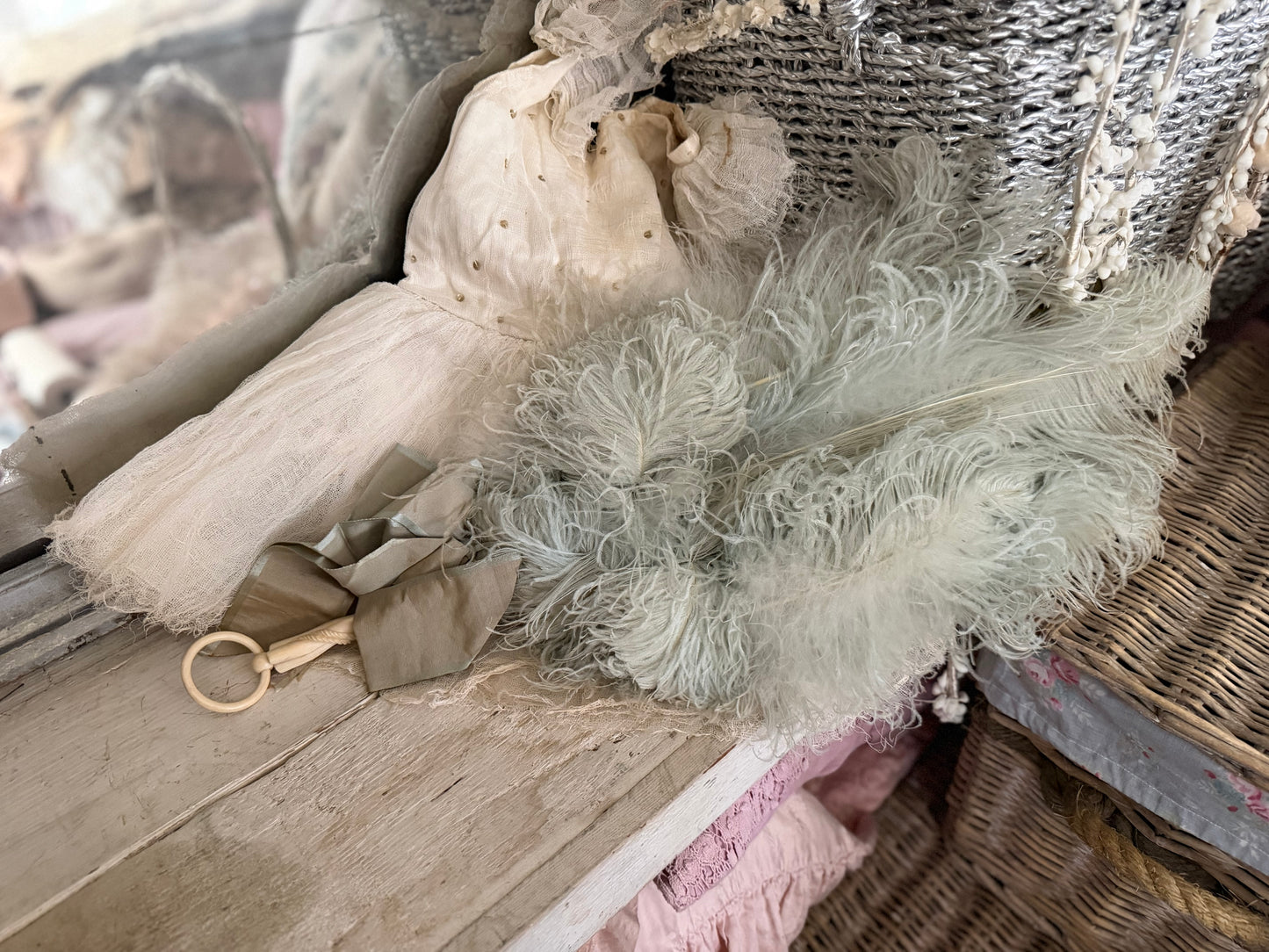 Exquisite Antique Belle Epoque Blue Ostrich Feather Fan Silk Ribbon