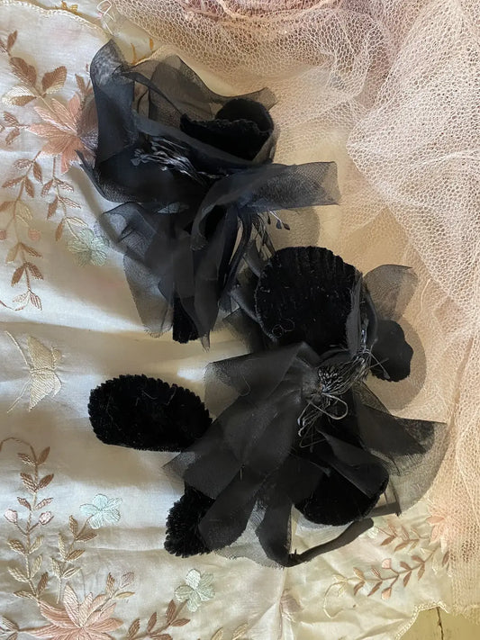 Antique Black Velvet Leaf Double Millinery Flower