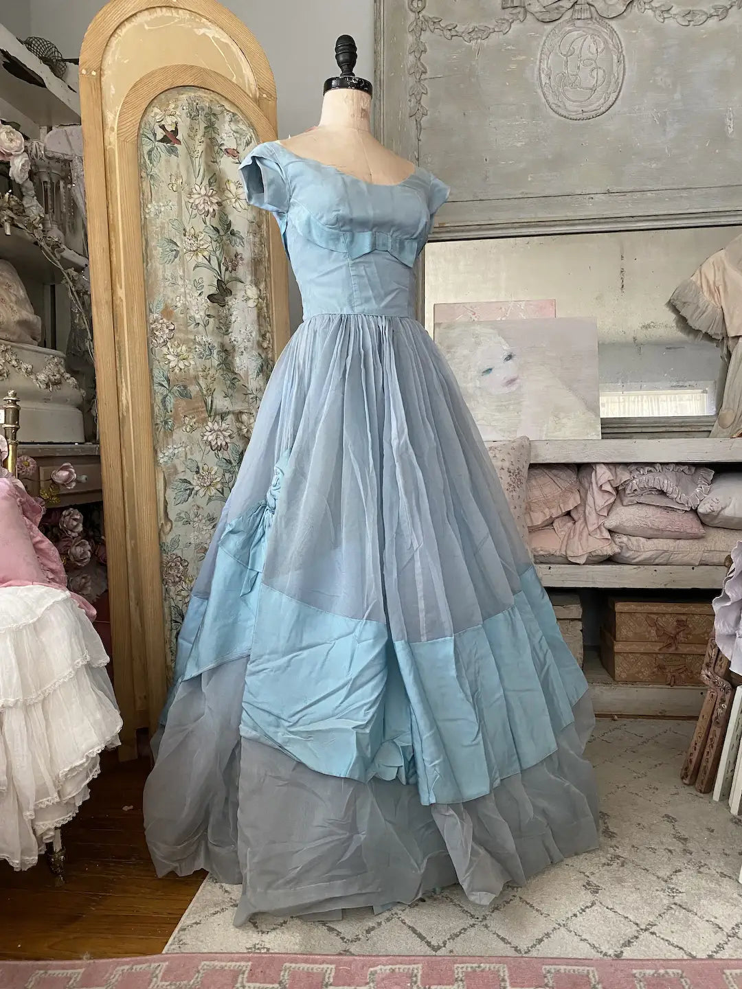 Vintage Cinderella Blue Prom Dress