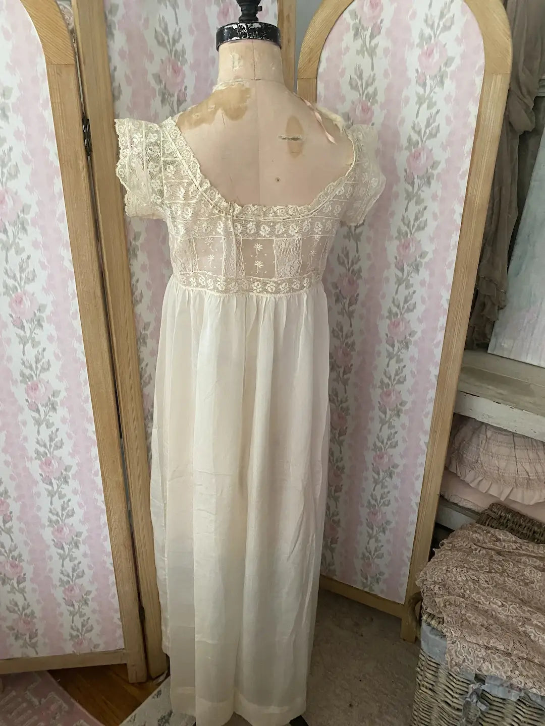 Antique Lace Wedding Trousseau Negligee Night Gown Dress