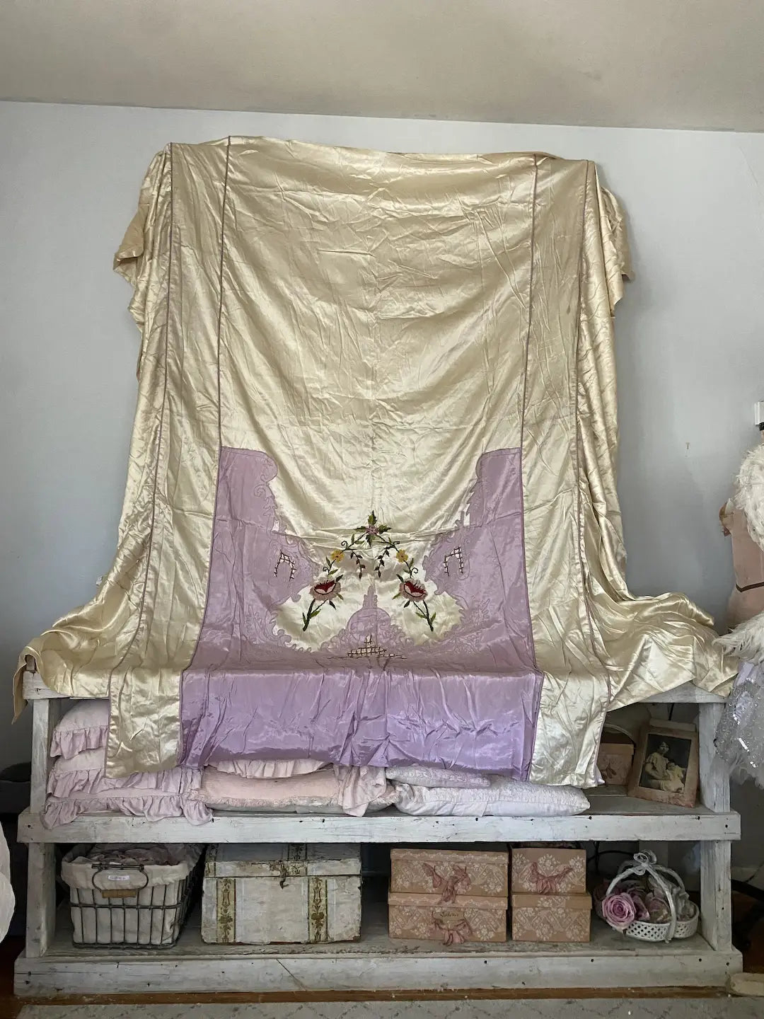 Vintage 1930s Satin Boudoir Bedspread Set