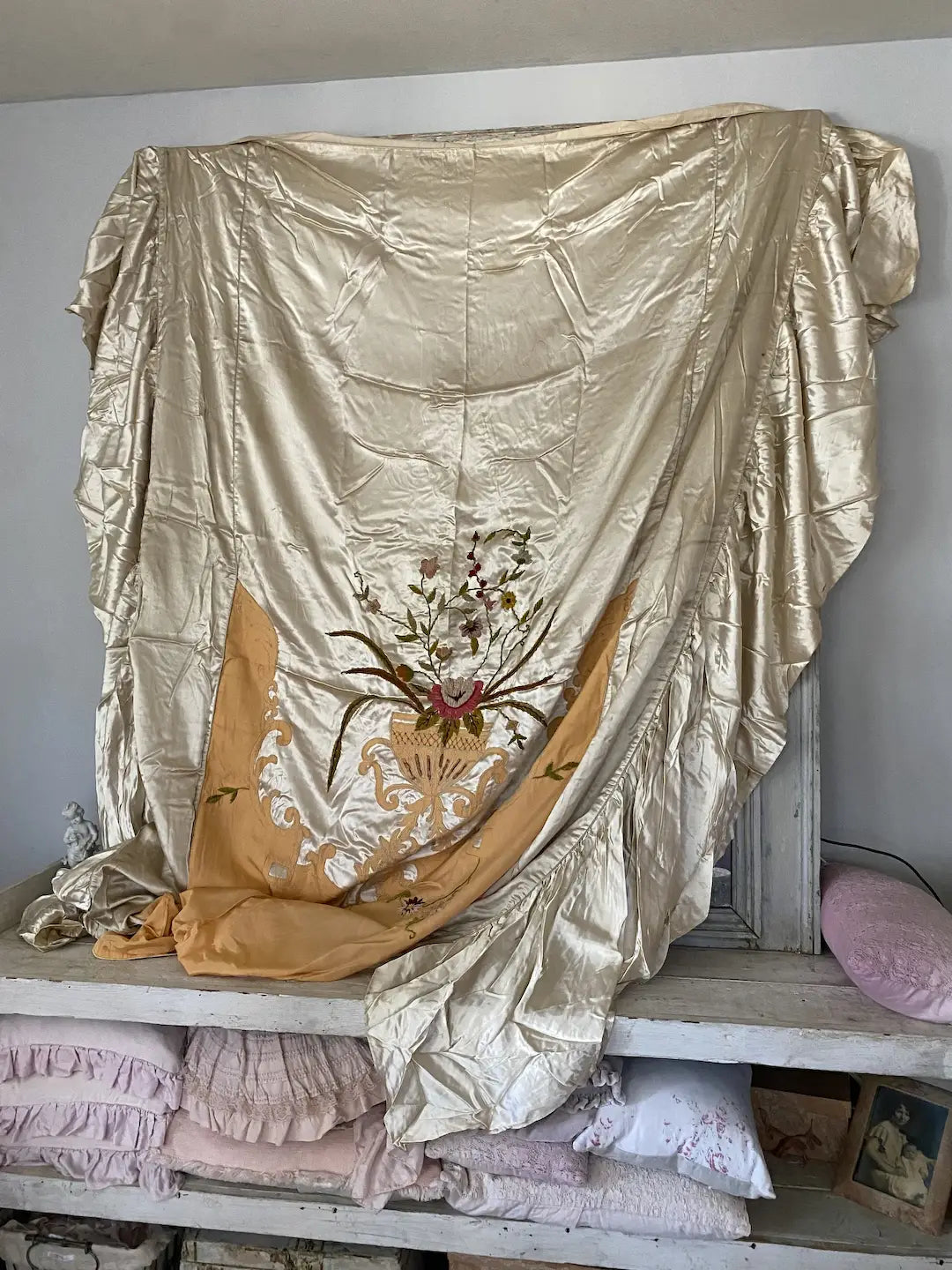 Vintage 1930s Satin Boudoir Bedspread Set