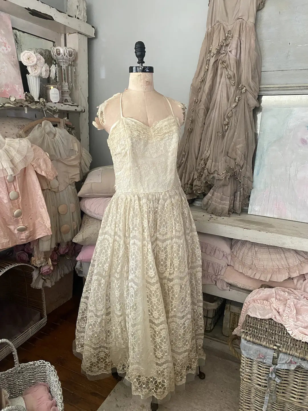Vintage Emma Dob Lace Prom Dress