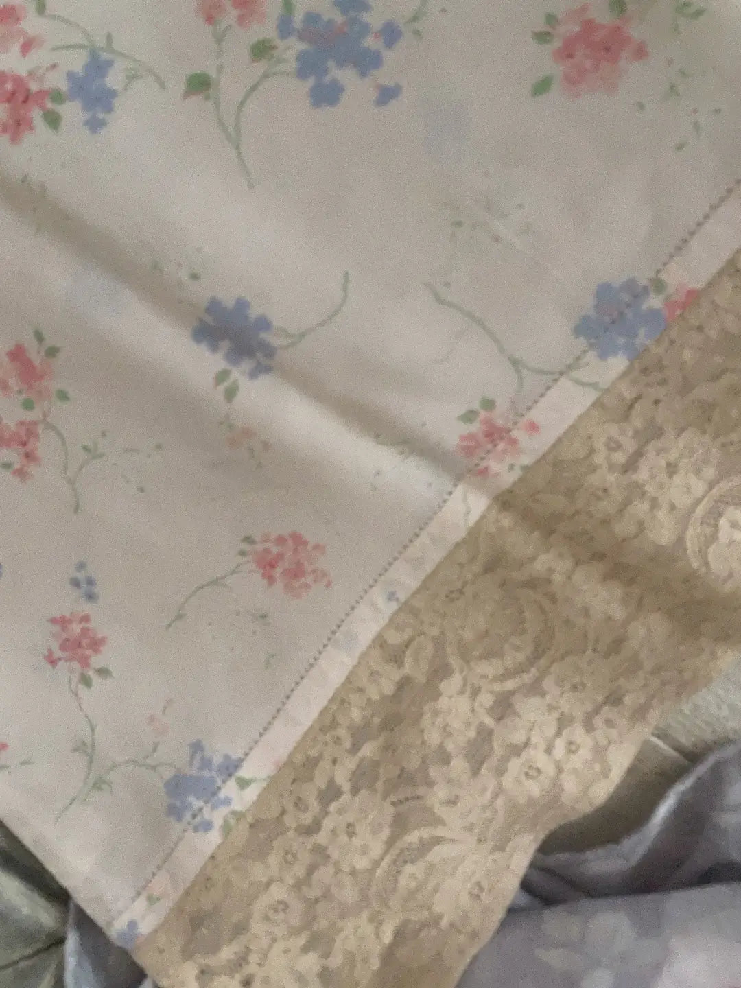 Vintage Pink Floral Lace Trim Boudor Throw Pillow Pillowcase