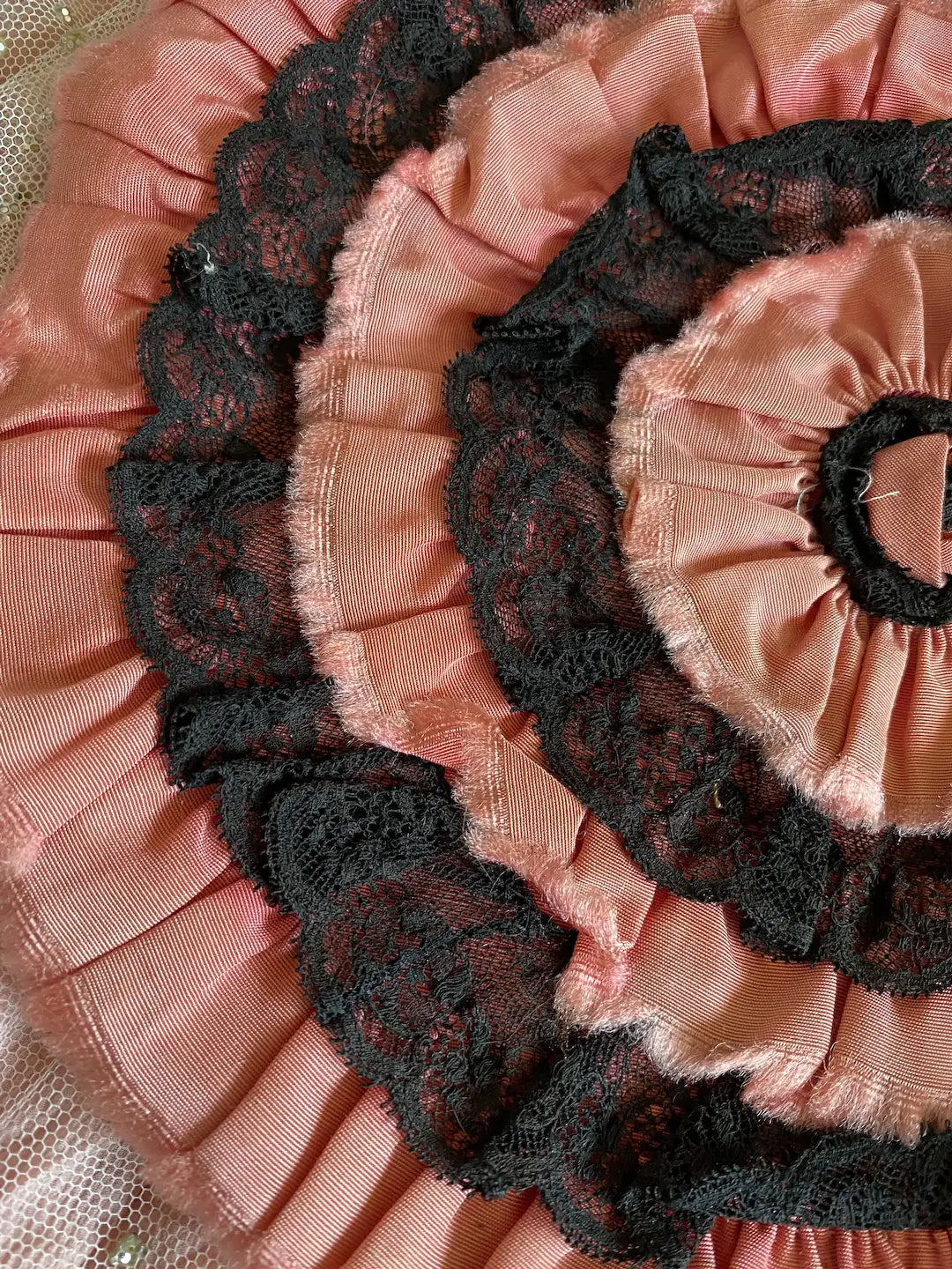 Vintage Pink Black Lace Hankie Holder