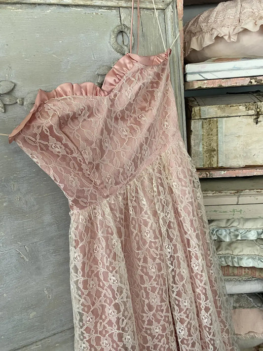 Vintage Pink Lace Prom Dress