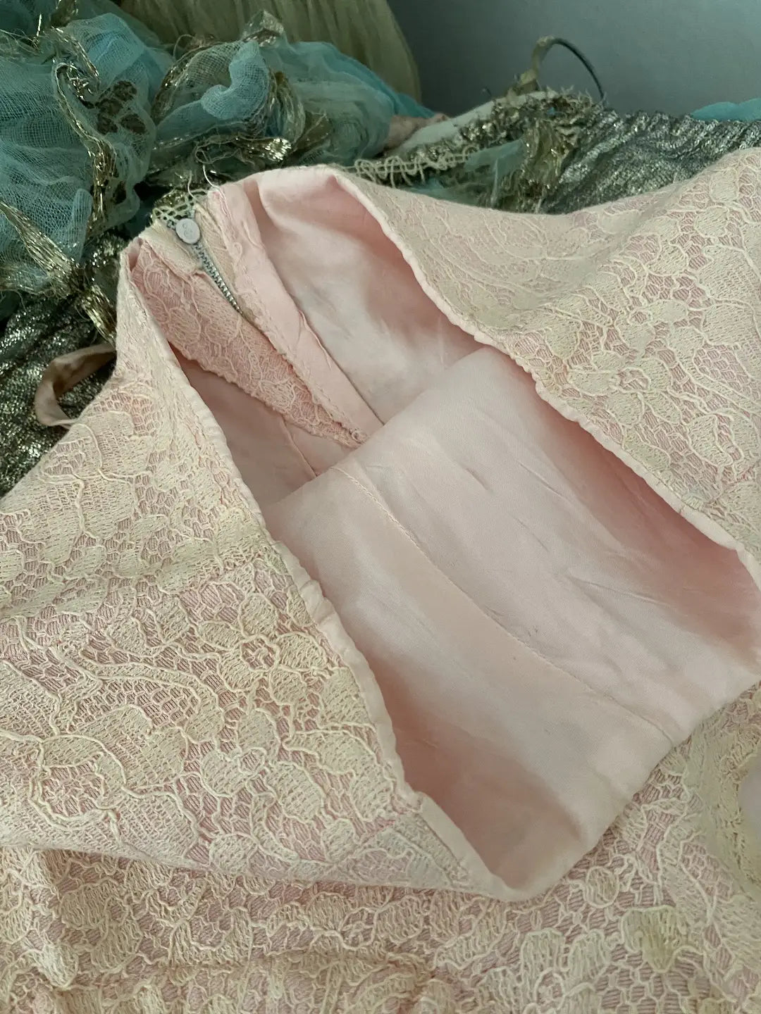 Vintage Costume Burlesque Shorts Pink Lace