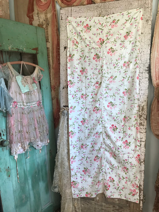 Vintage French Fabric White Pink Lavender Flowers